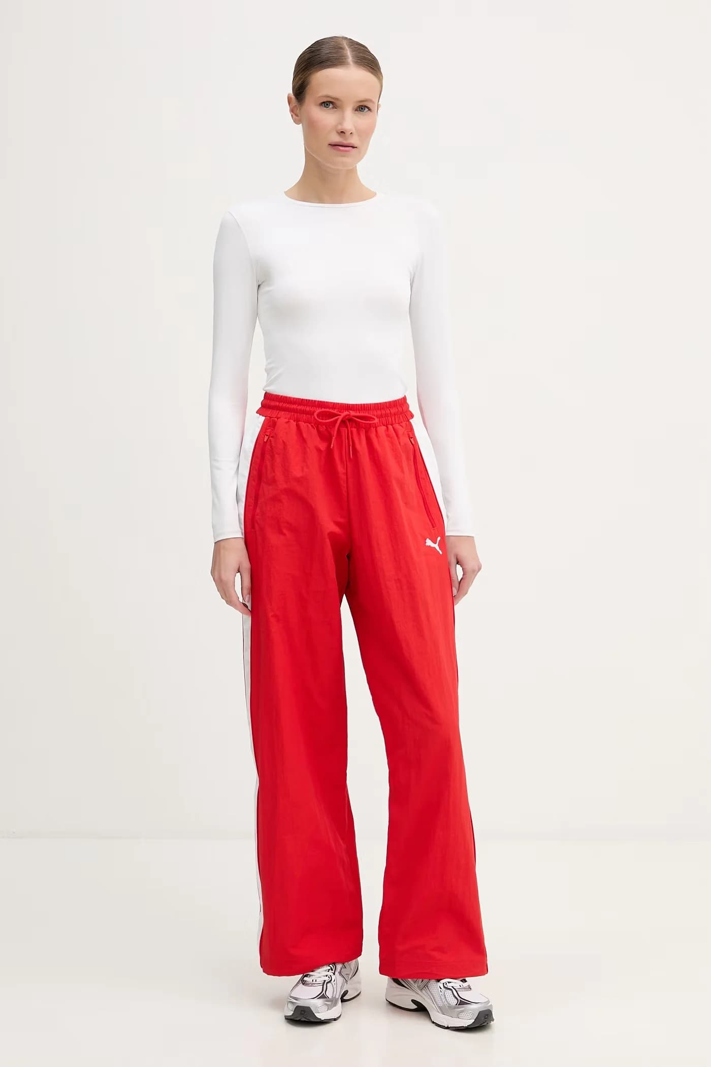 Спортивные брюки оверсайз - фото 3