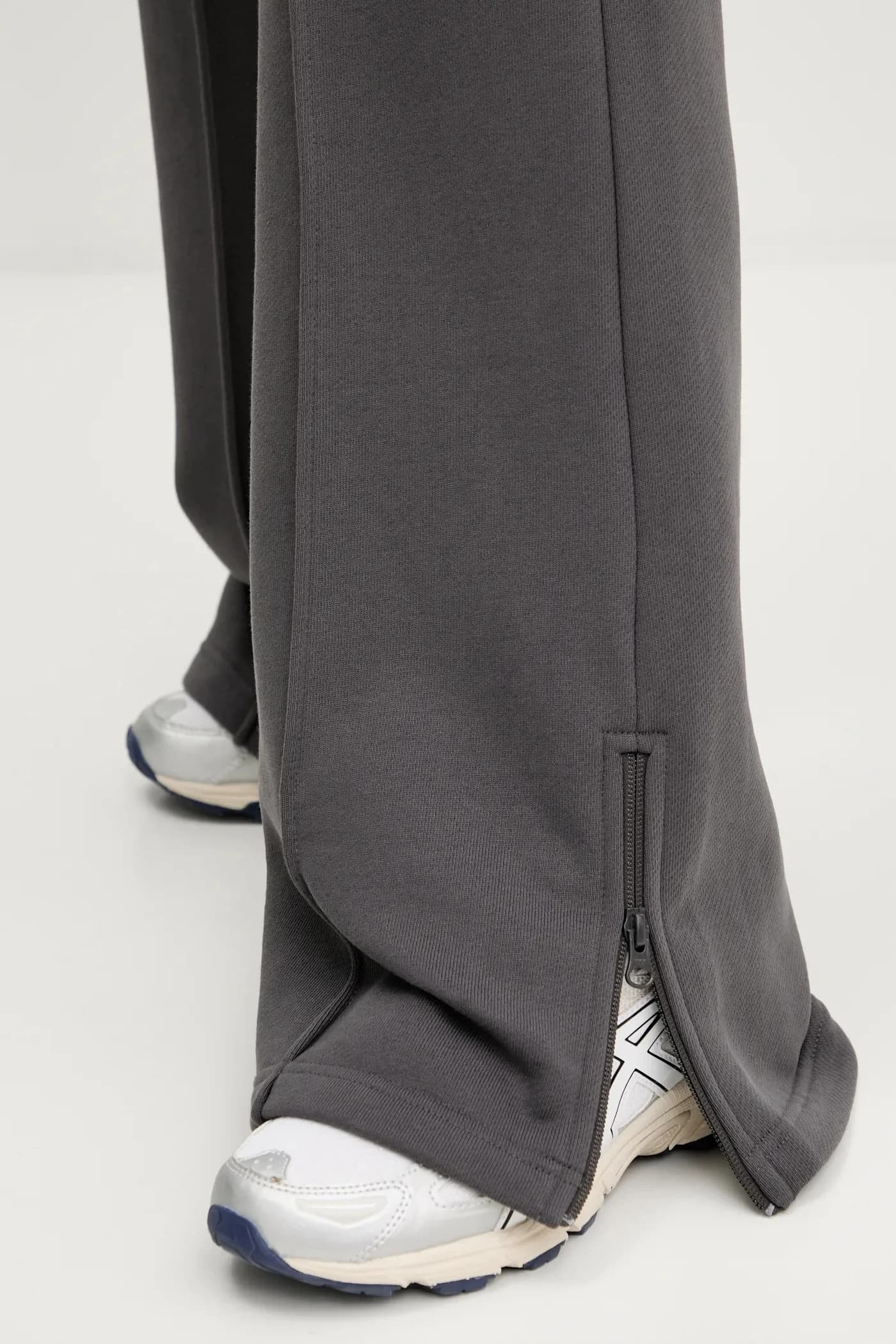 Хлопковые спортивные штаны - фото 4