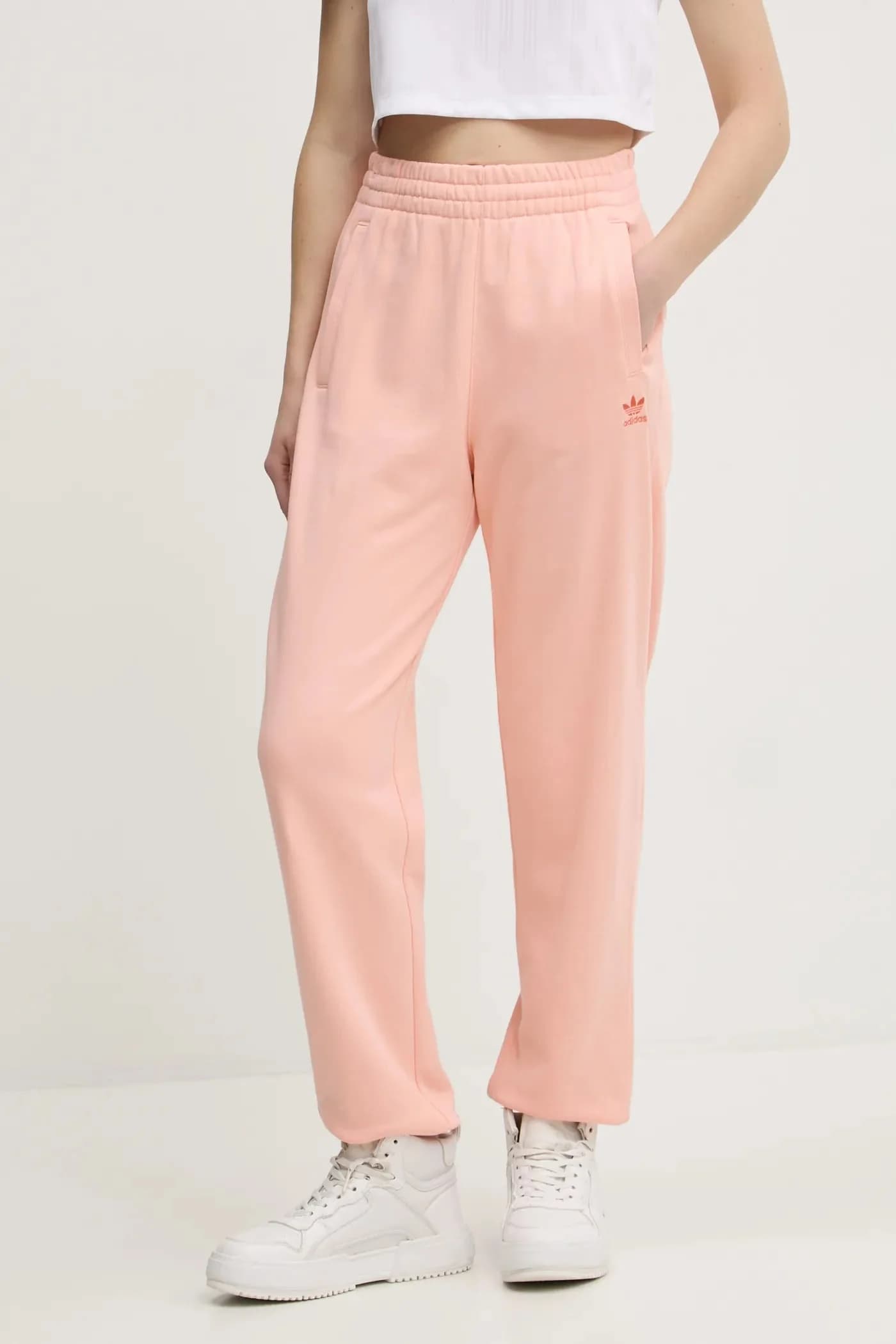 Незаменимые спортивные брюки из хлопка