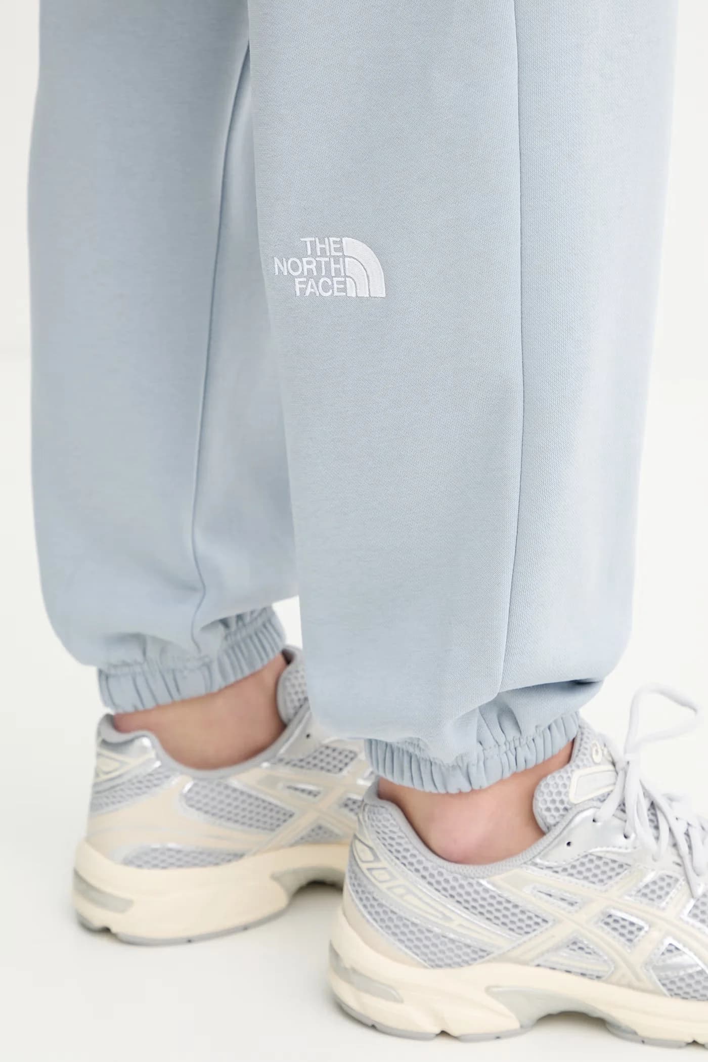 Essential Свободные женские спортивные брюки - фото 4