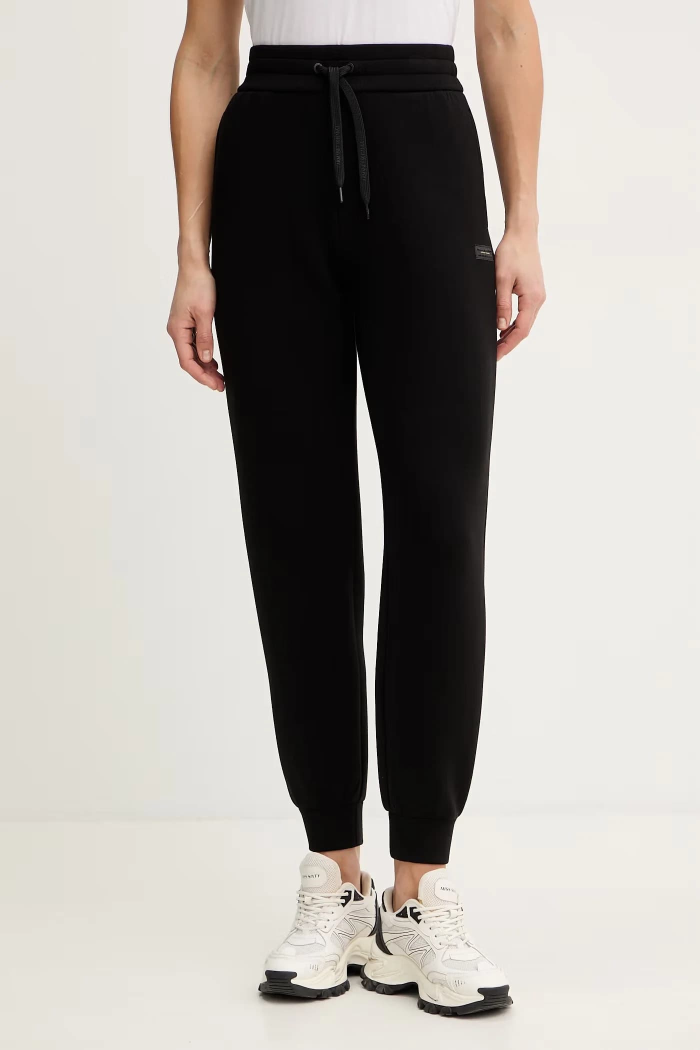 Женские спортивные штаны