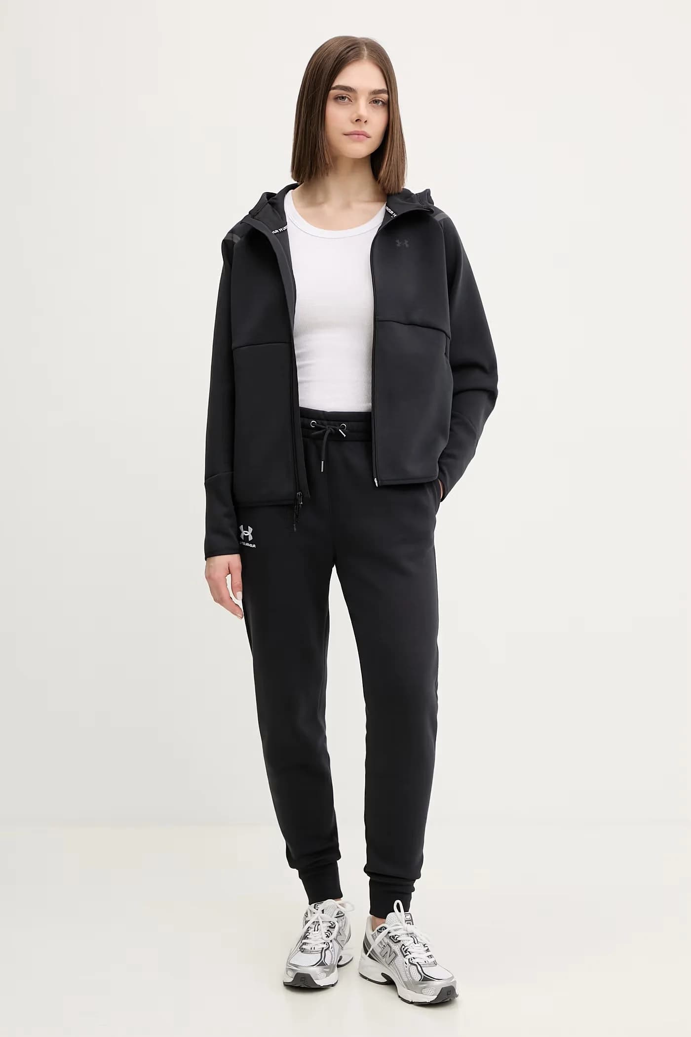 Спортивные брюки с логотипом - фото 2