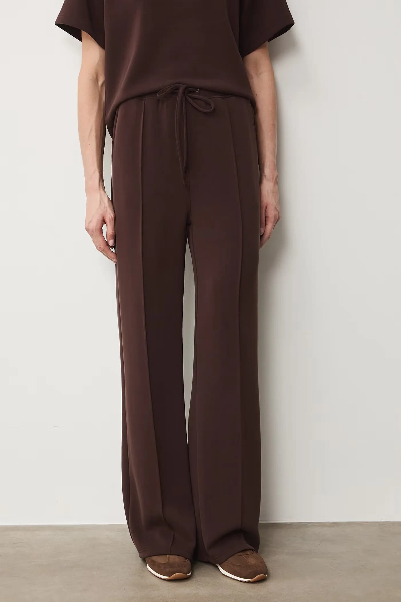 Спортивные штаны