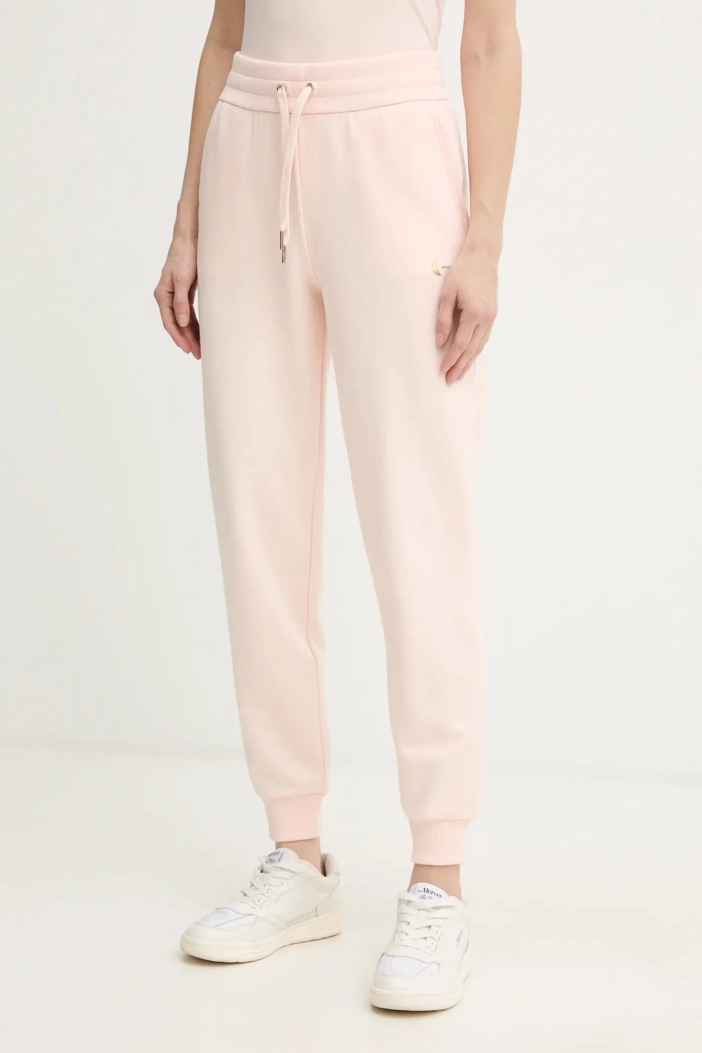 Спортивные штаны