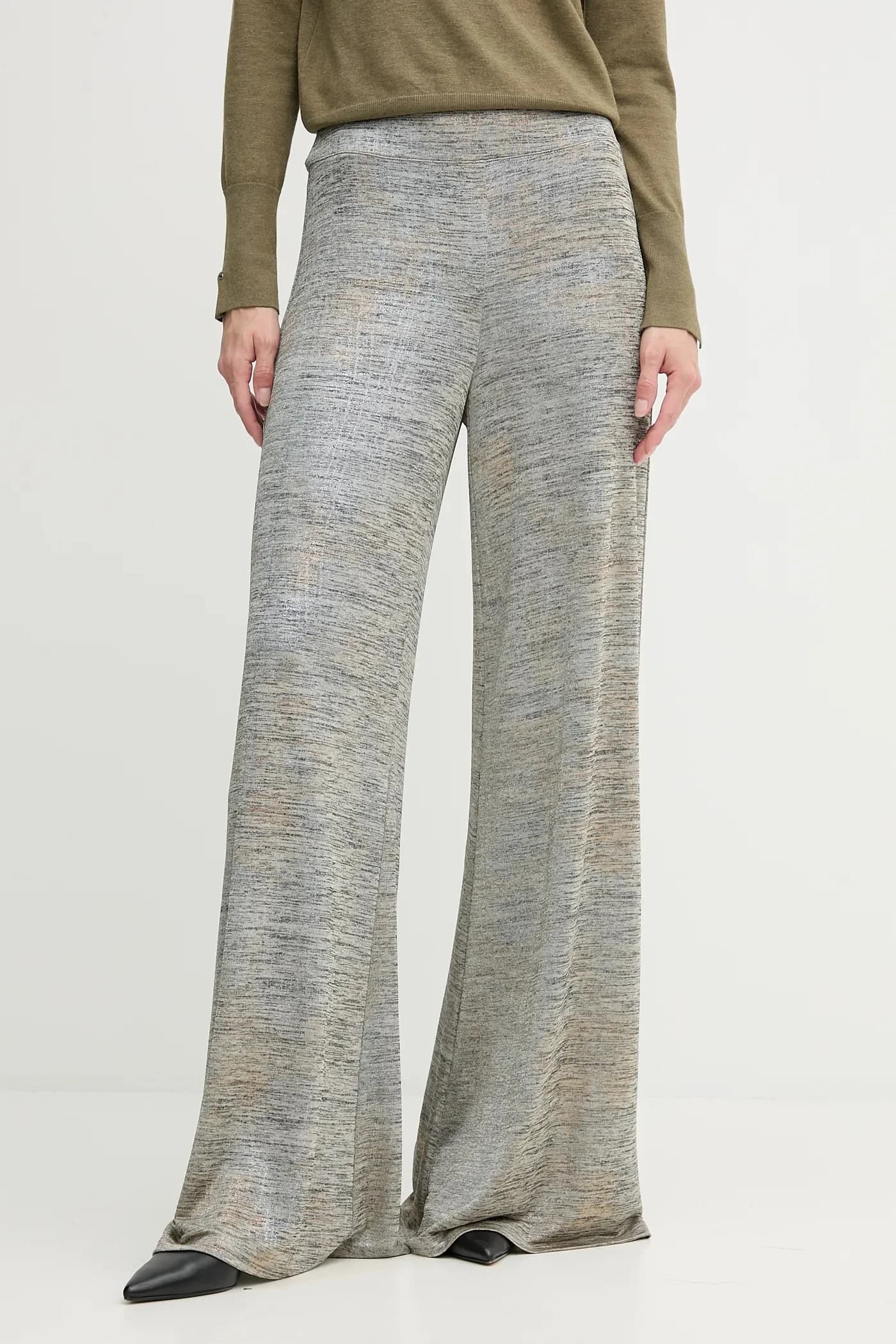 Спортивные штаны