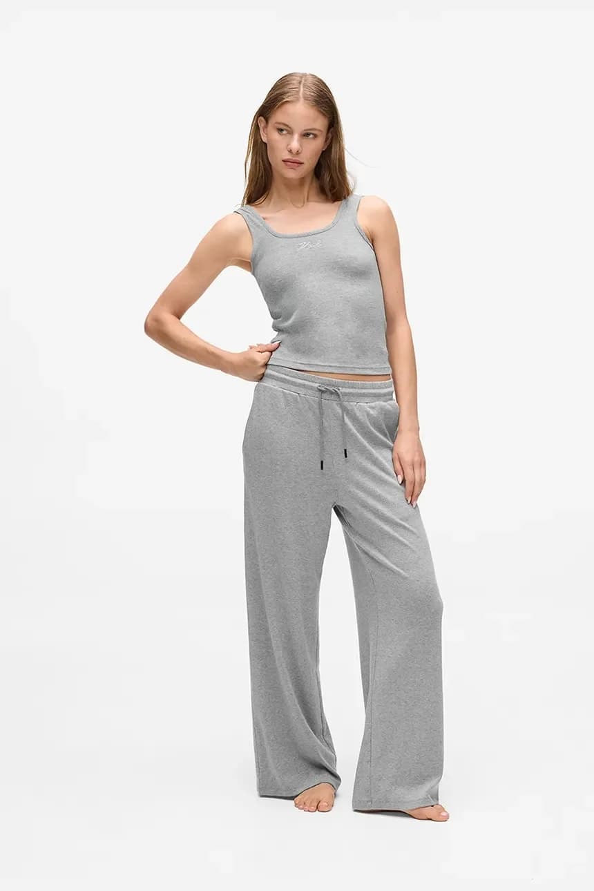 Спортивные штаны