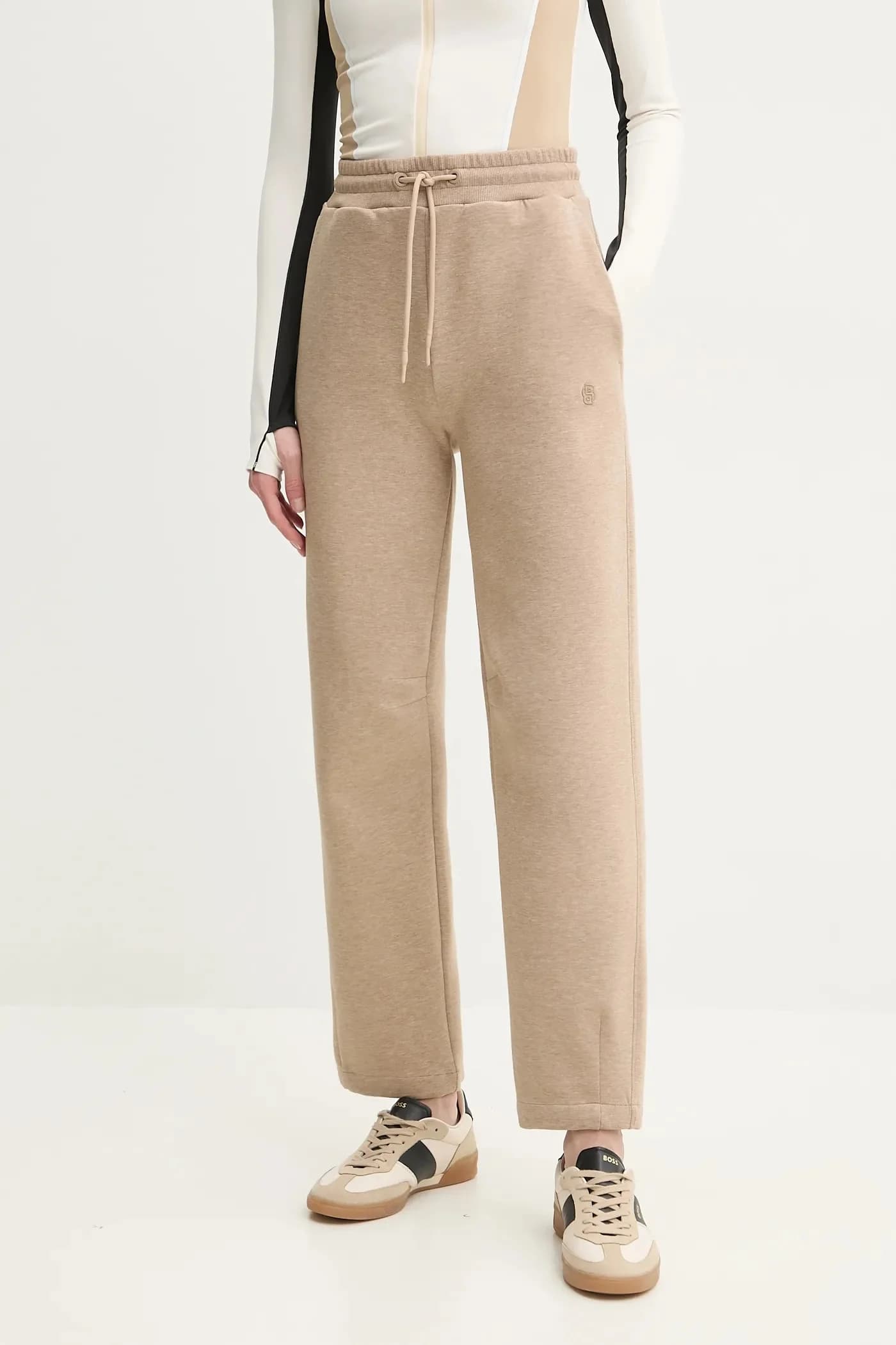 Спортивные штаны