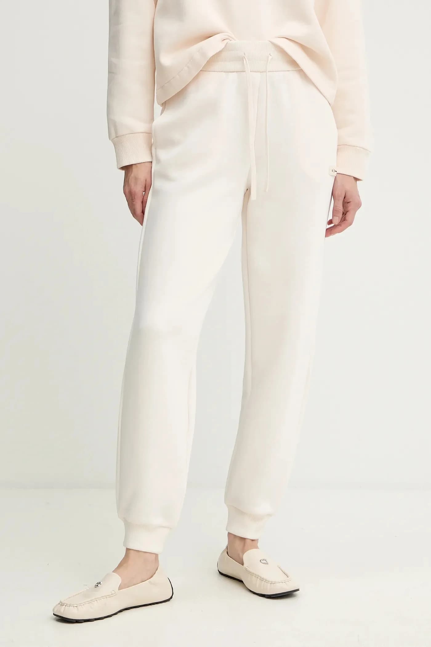 Спортивные штаны