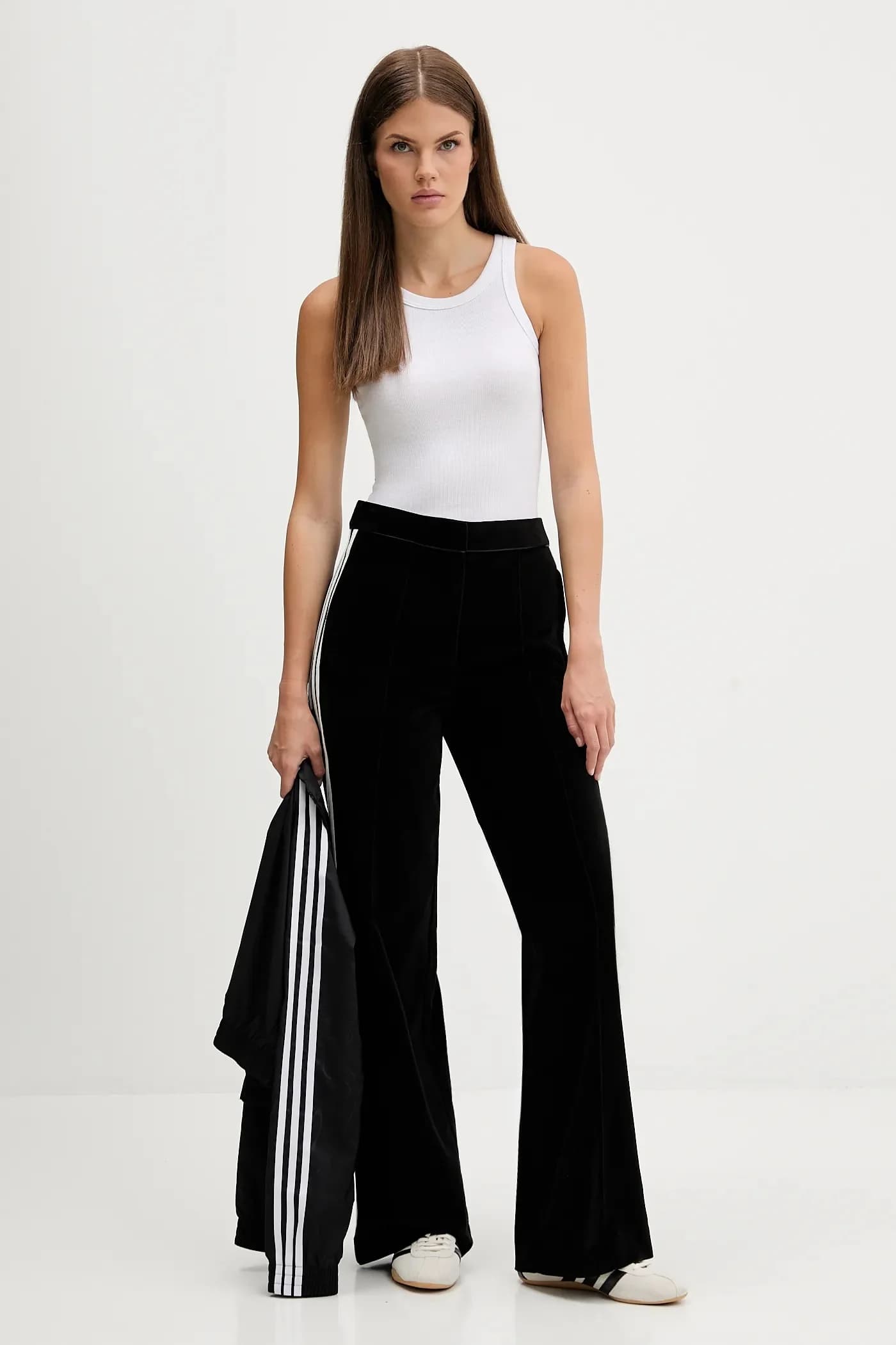 Бархатные спортивные штаны - фото 2