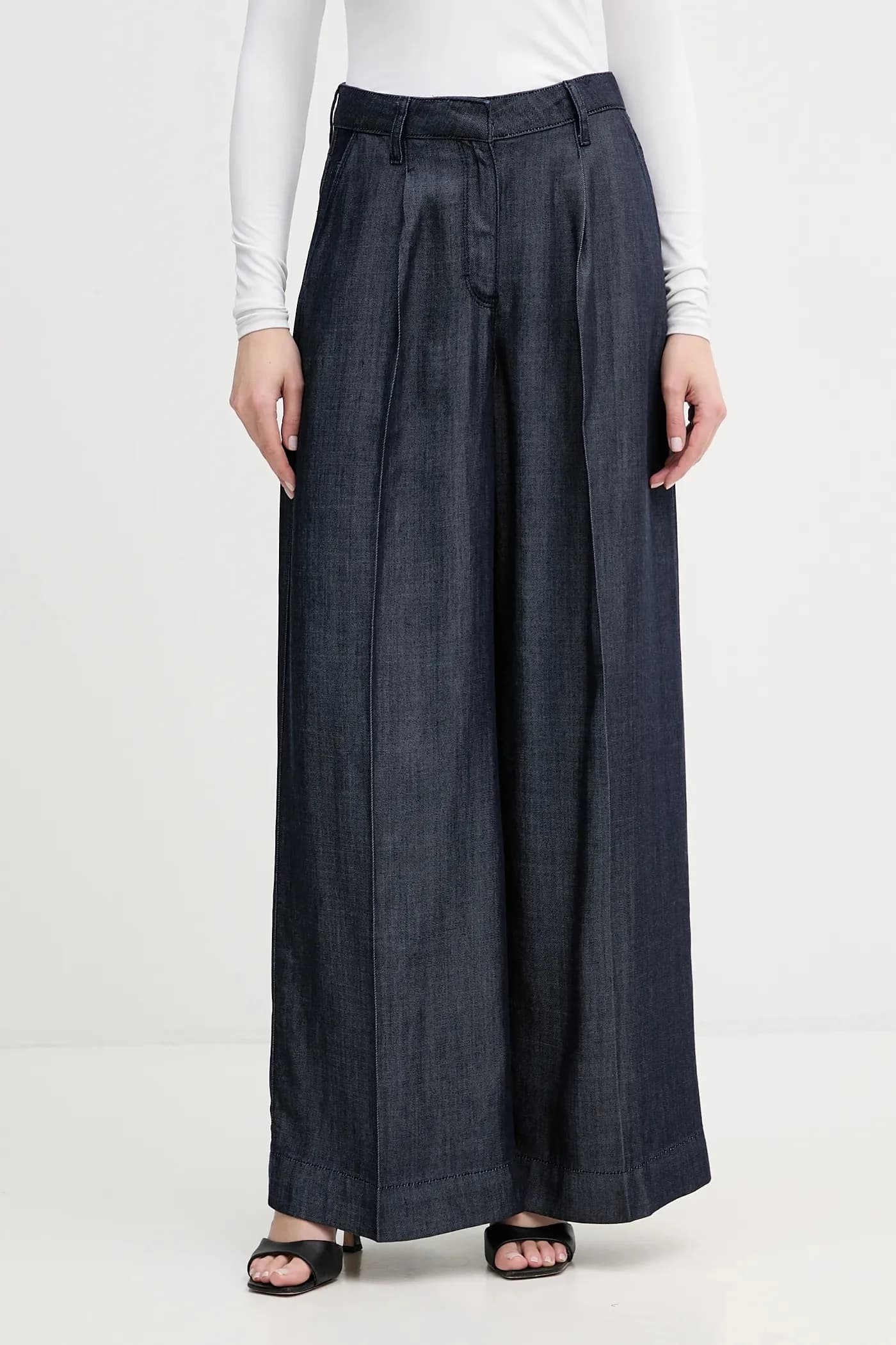 БРЮКИ ИЗ ДЖИНСОВОГО ДЕНИМА