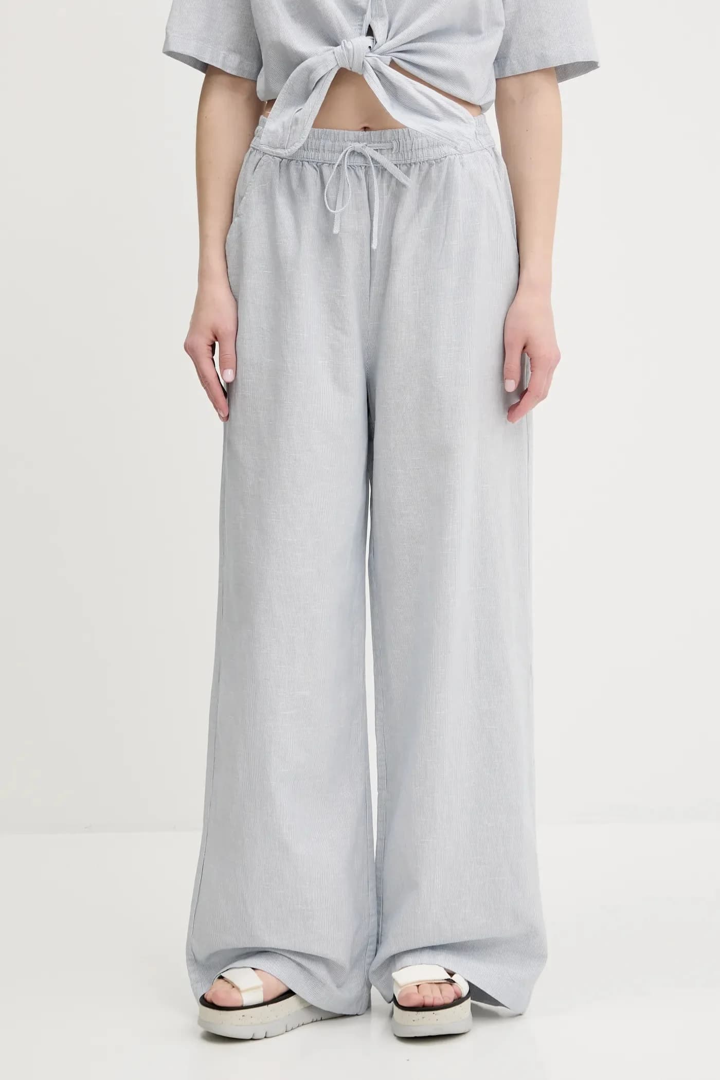 Брюки из смесового льна