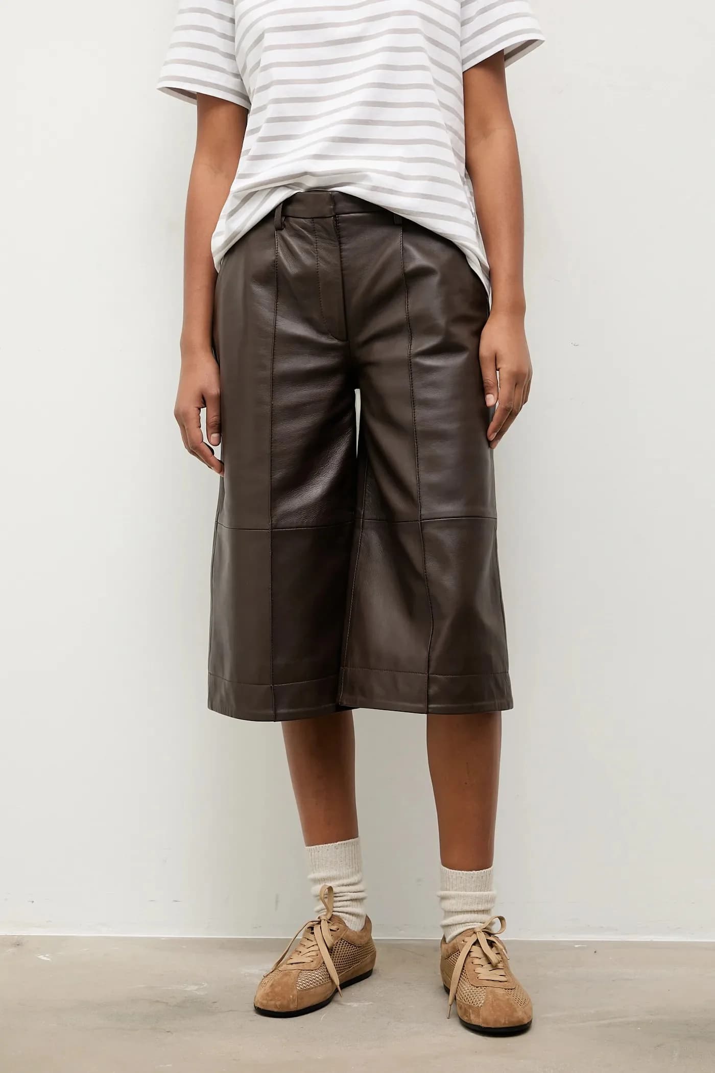 Кожаные брюки - фото 2