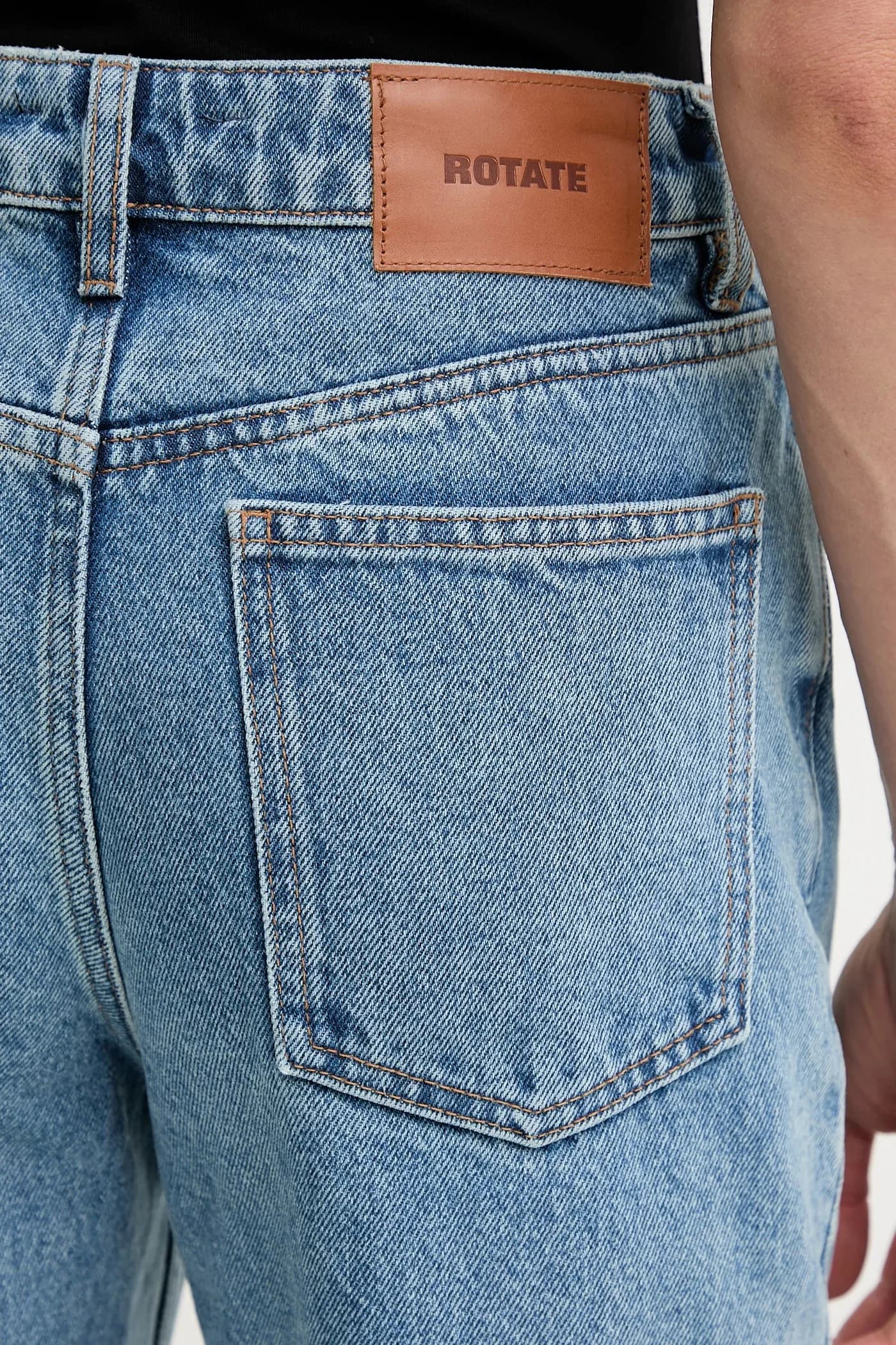 Джинсы - фото 4