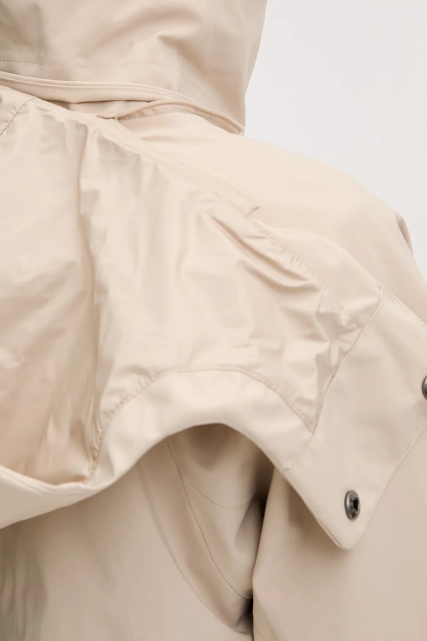 Женская длинная куртка - фото 7