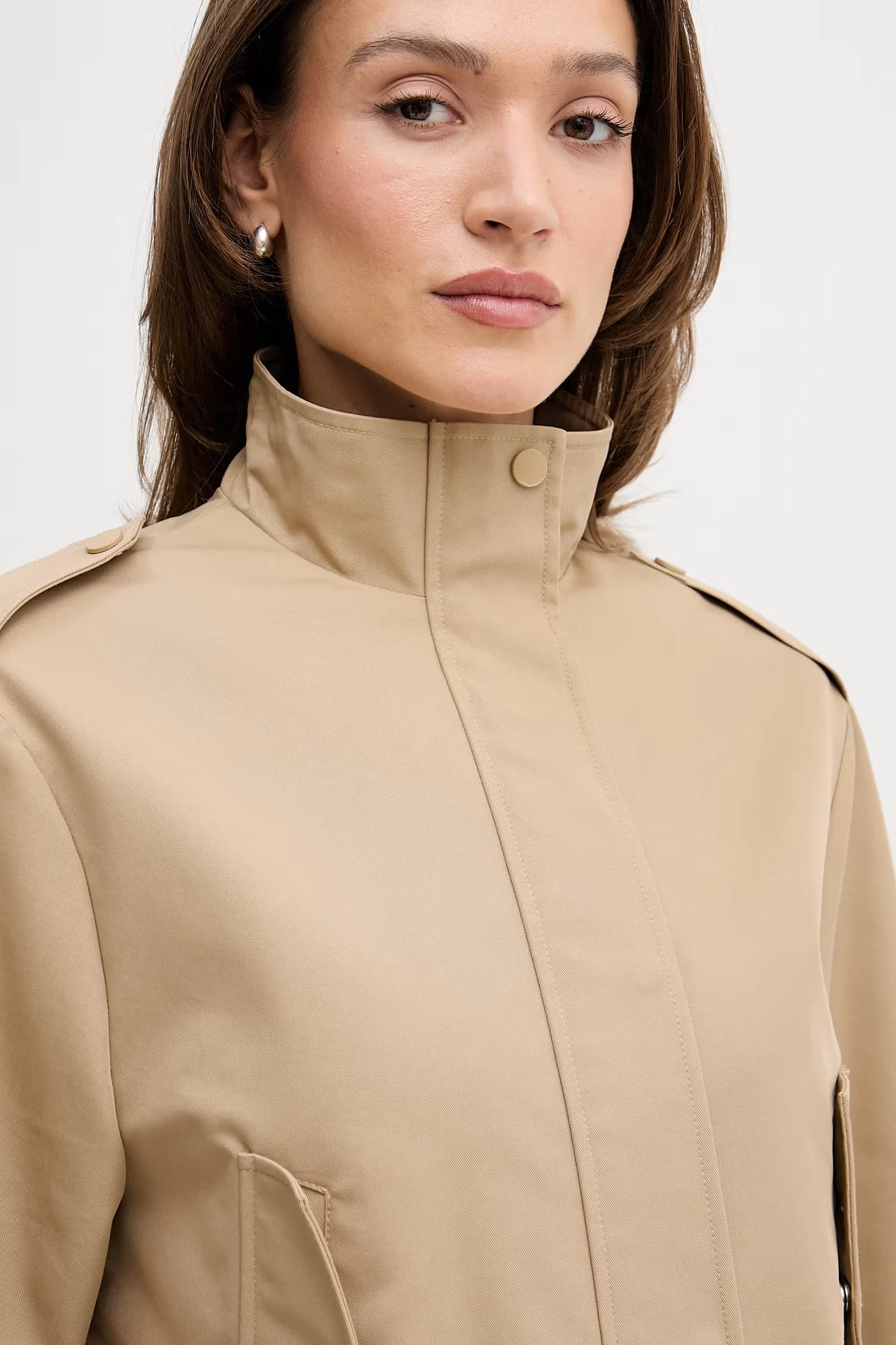 Женская короткая куртка - фото 5