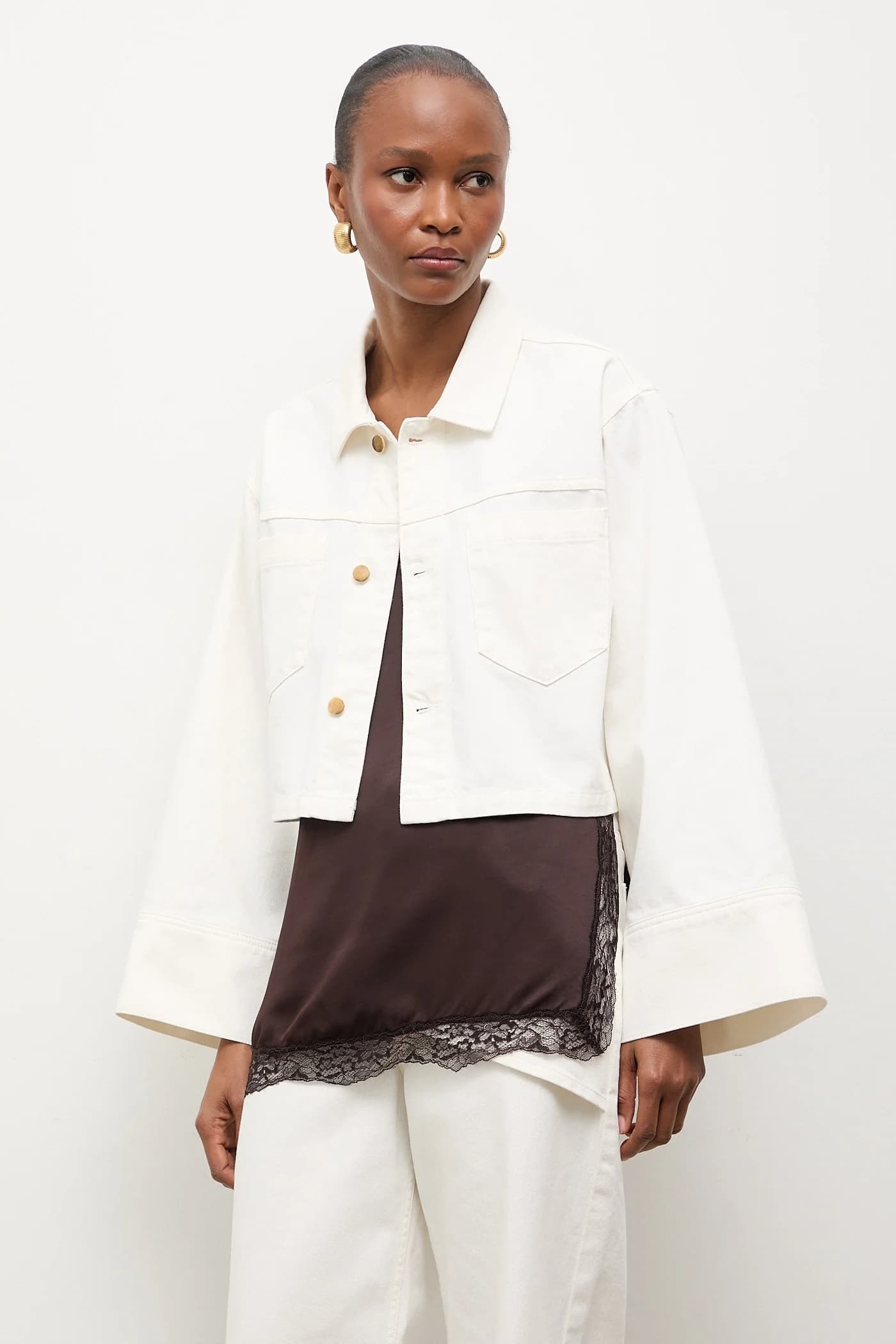 Женская джинсовая куртка - фото 2