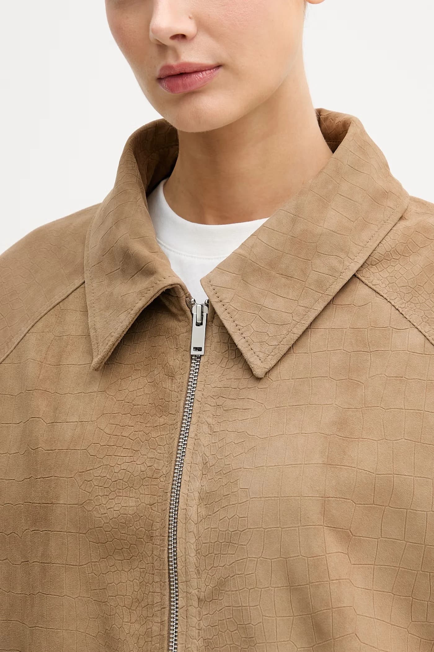 Женская кожаная куртка - фото 5