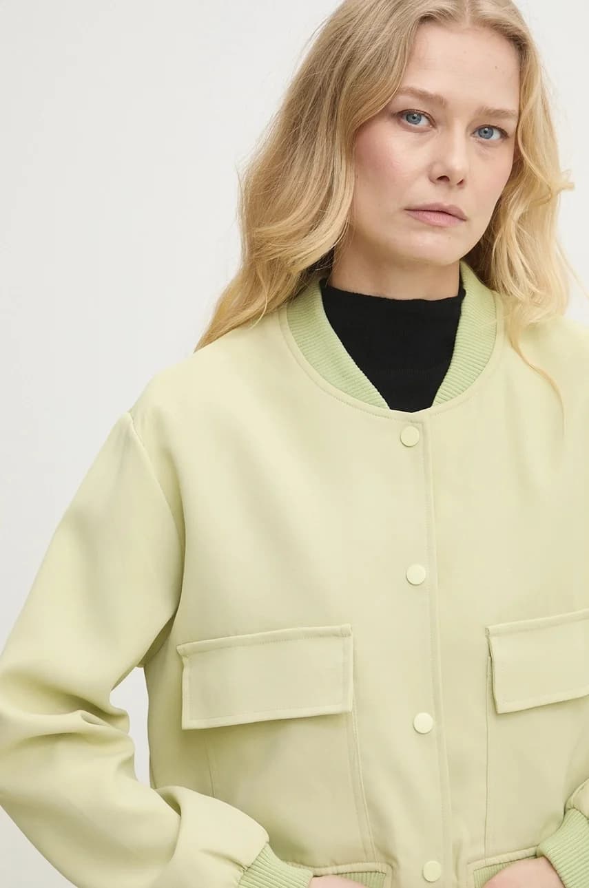 Куртка-бомбер - фото 4
