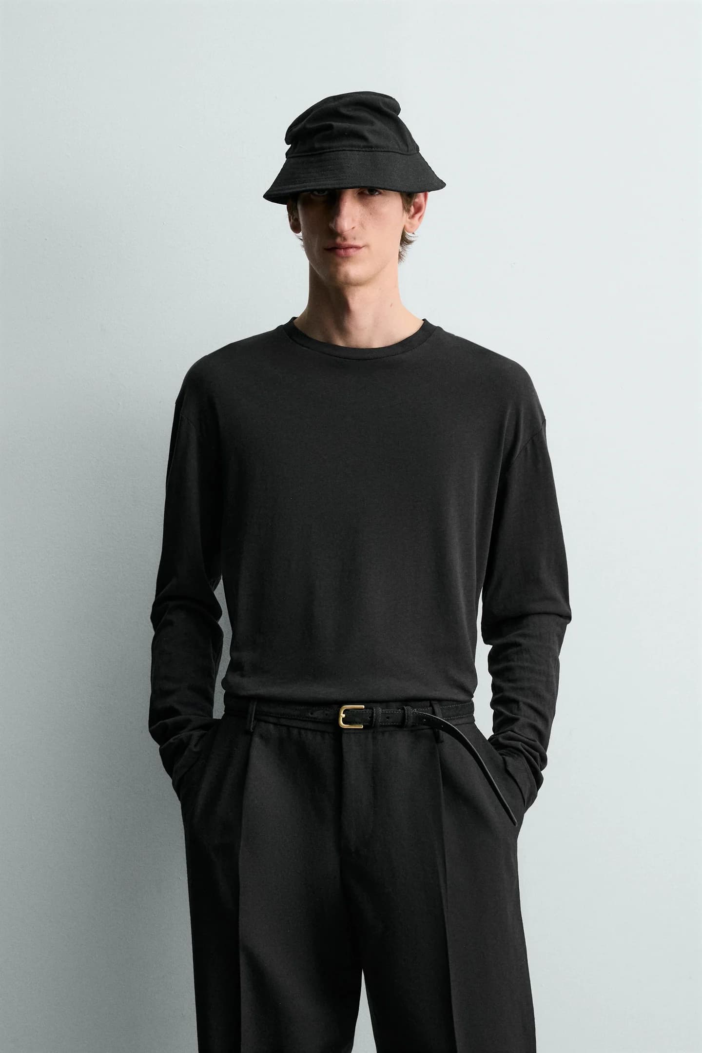 ФУТБОЛКА ИЗ ЛЬНА И ХЛОПКА, ОГРАНИЧЕННАЯ ВЫПУСКА