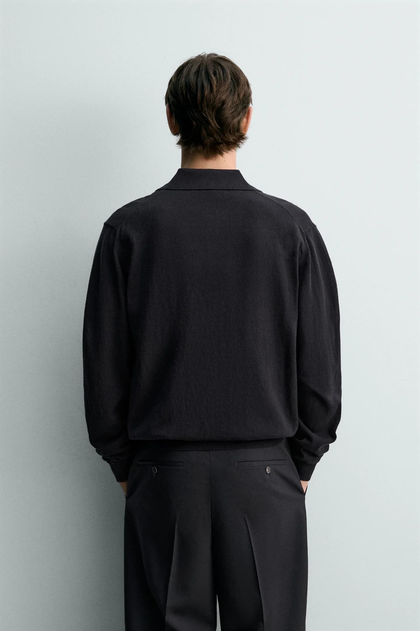 ТРИКОТАЖНАЯ ФУТБОЛКА ПОЛО ИЗ ХЛОПКА И ЛЬНА, ОГРАНИЧЕННАЯ ВЫПУСК - фото 2