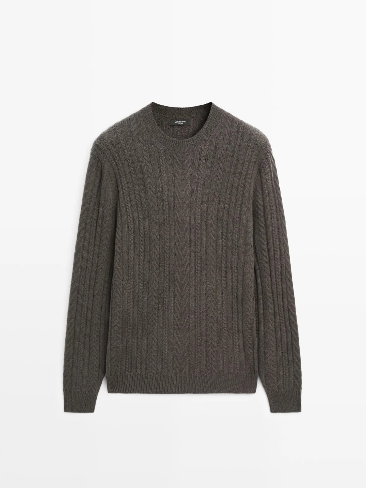 Вязаный свитер с декоративным узором. - фото 5