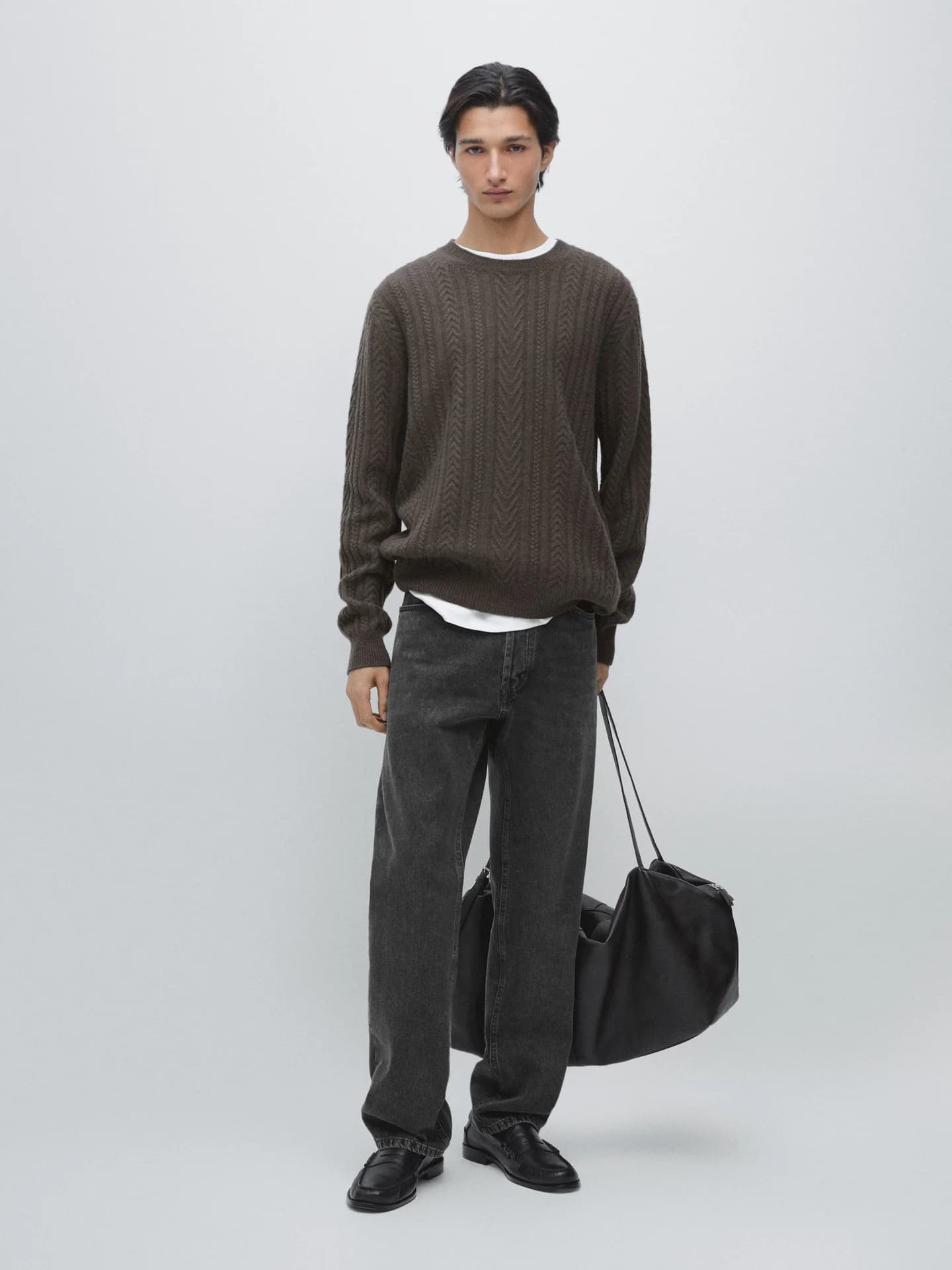 Вязаный свитер с декоративным узором. - фото 10