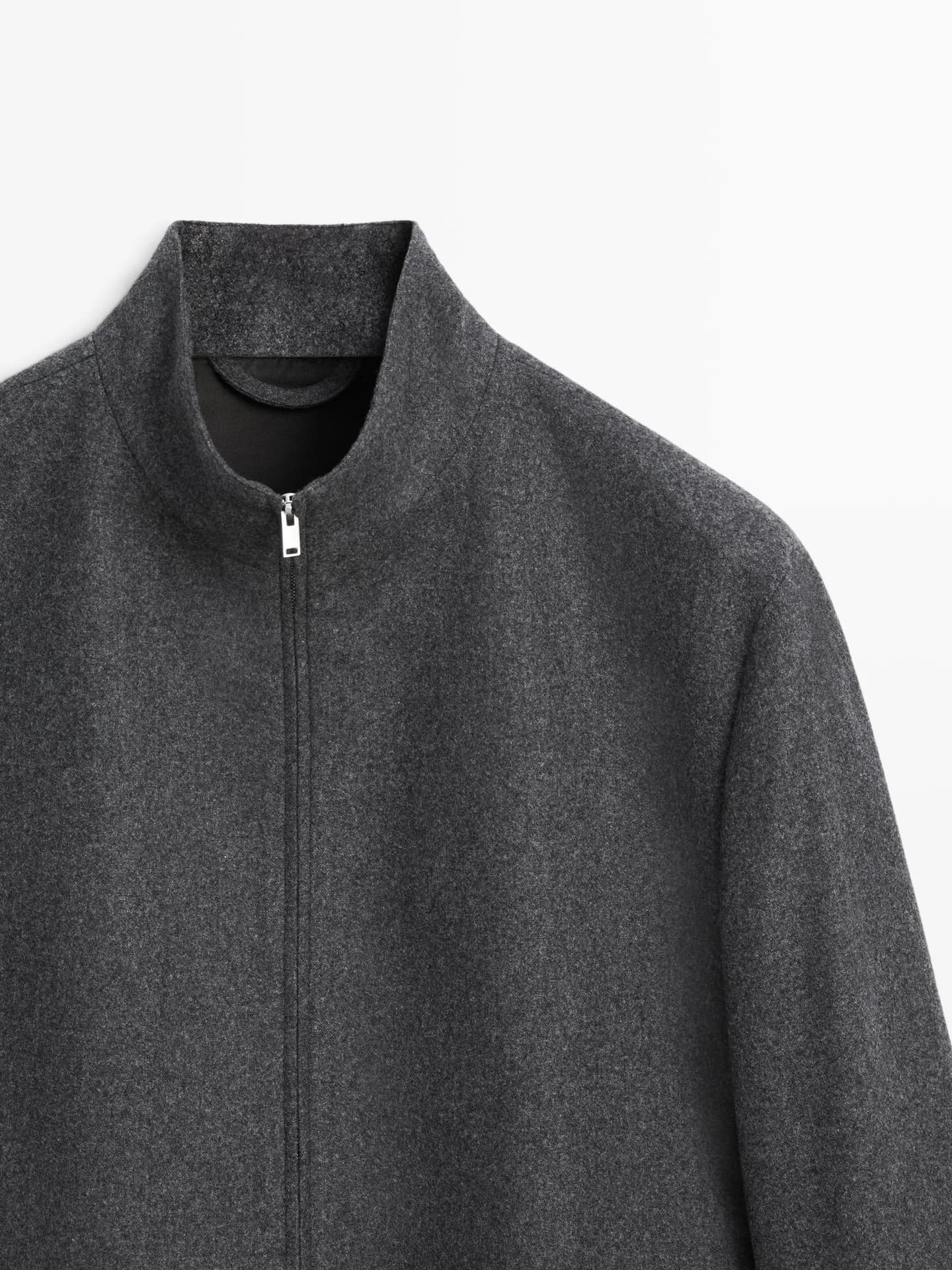 Бомбер из смесовой шерсти - фото 10