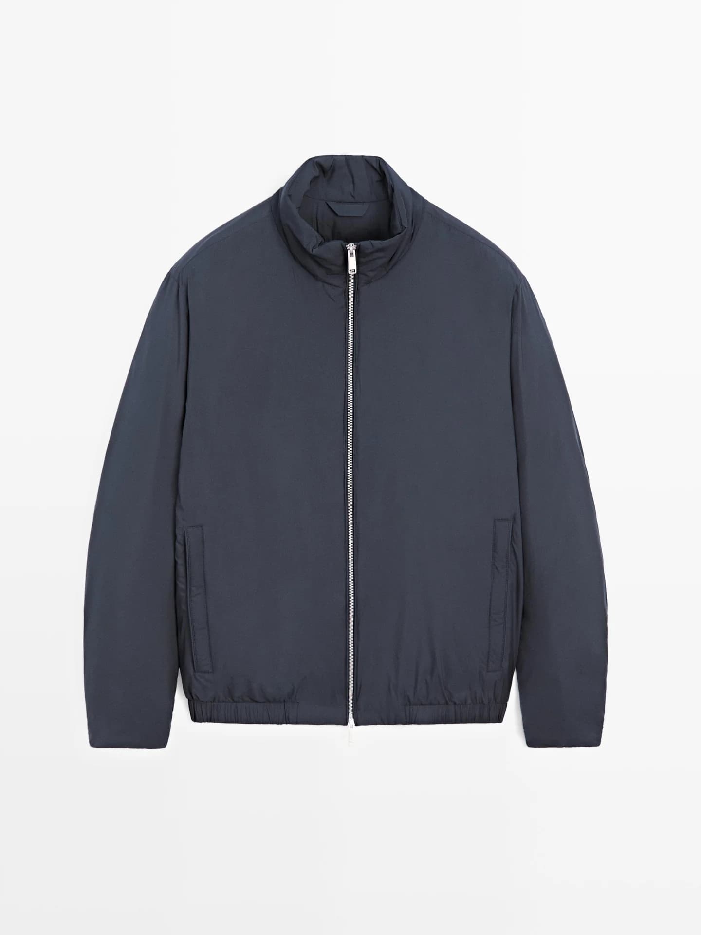 Очень легкая, водоотталкивающая стеганая куртка. - фото 6