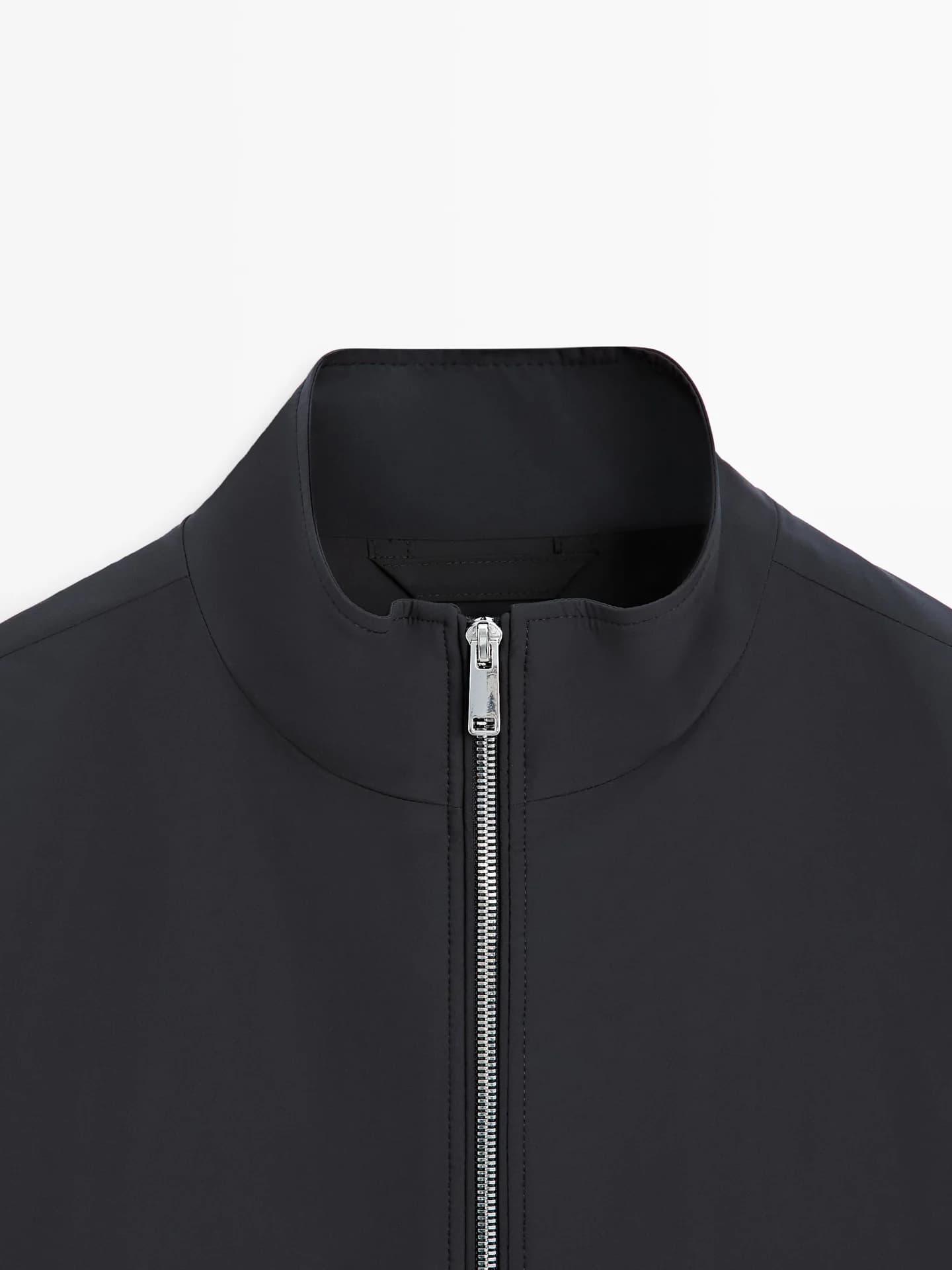 Двусторонняя куртка из эластичной ткани. - фото 4