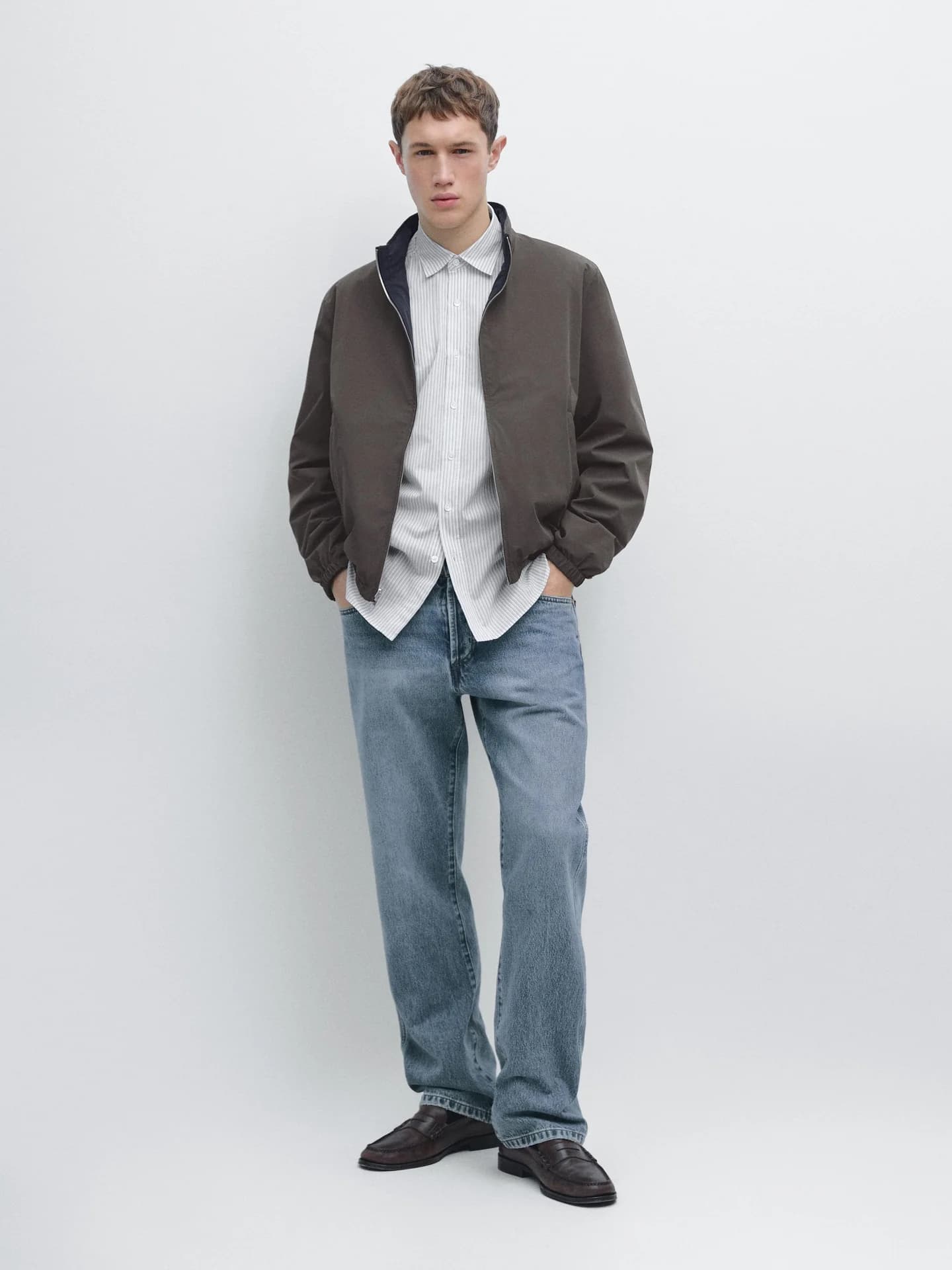 Короткая двусторонняя куртка - фото 5