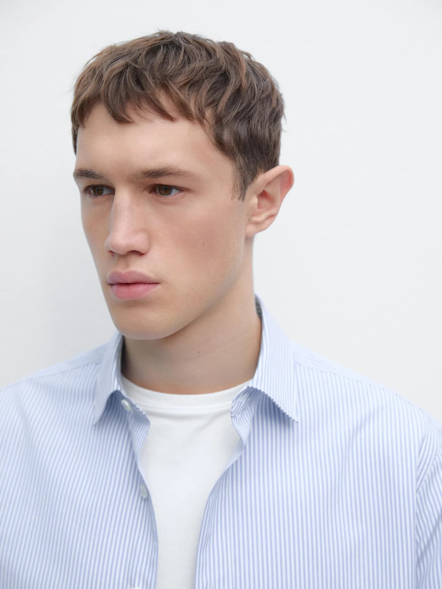 Рубашка стандартного кроя из 100% хлопка в полоску. - фото 3