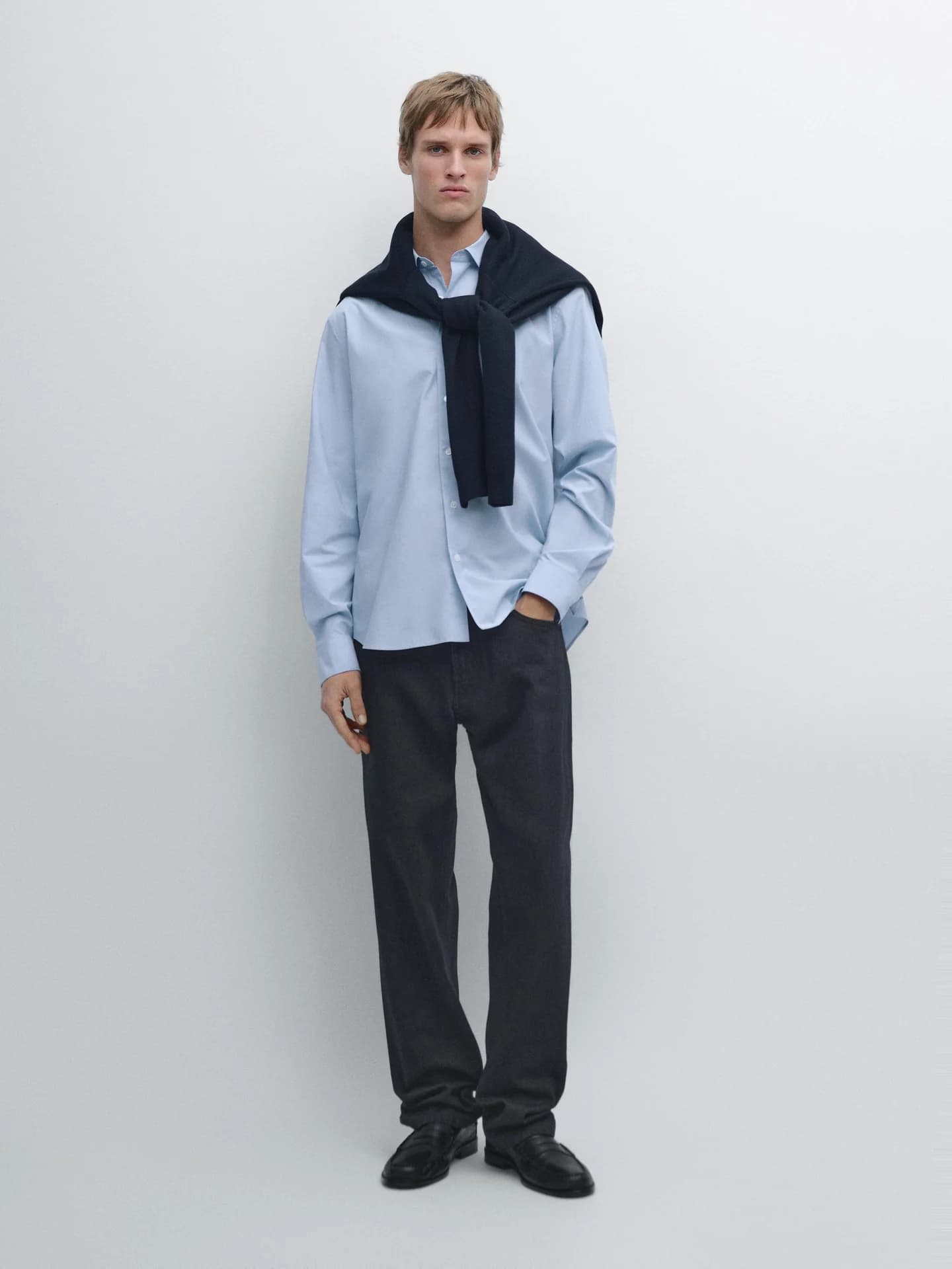 Рубашка стандартного кроя из полосатого поплина - фото 9