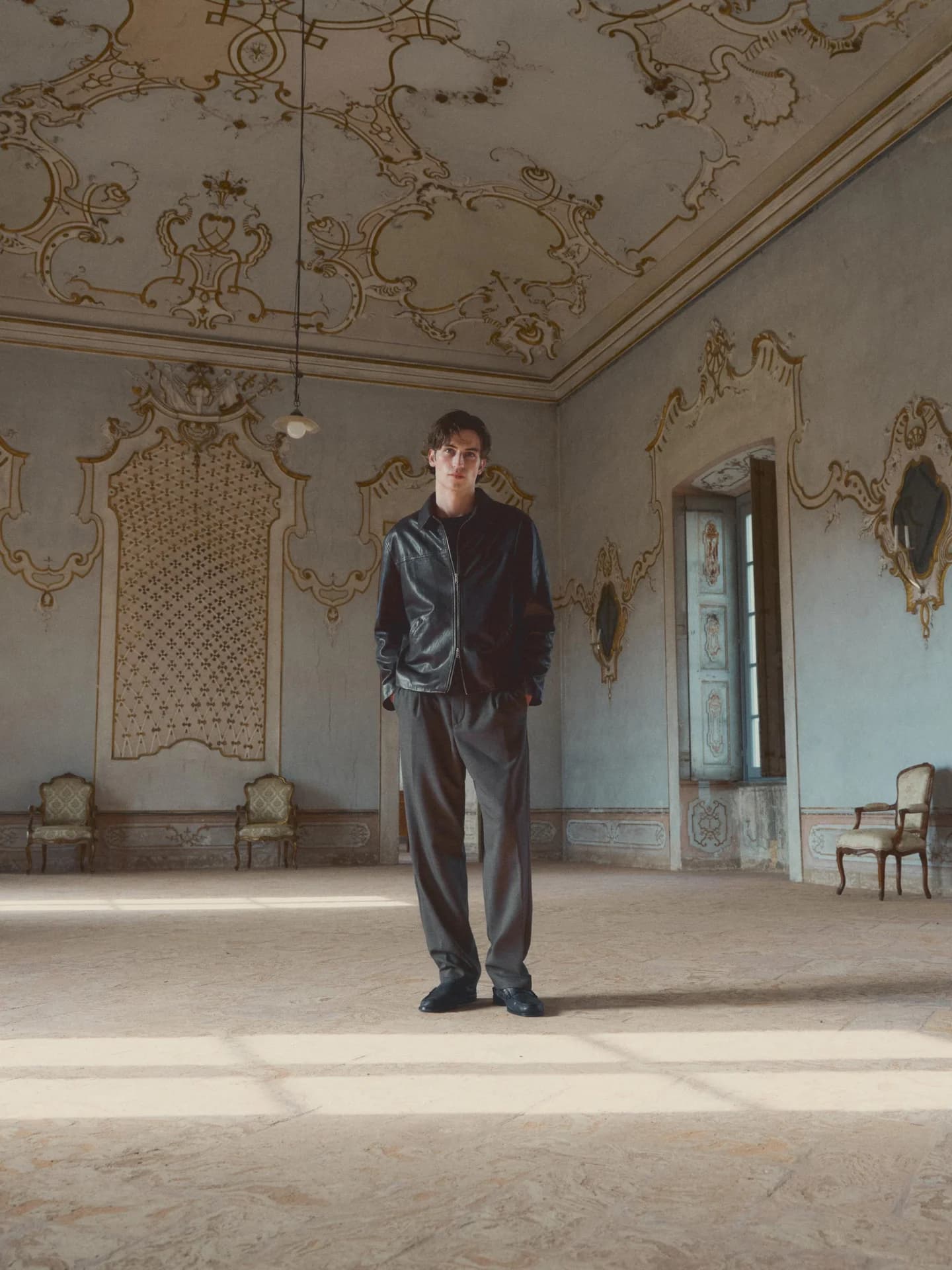 Шерстяные брюки со складками - фото 10