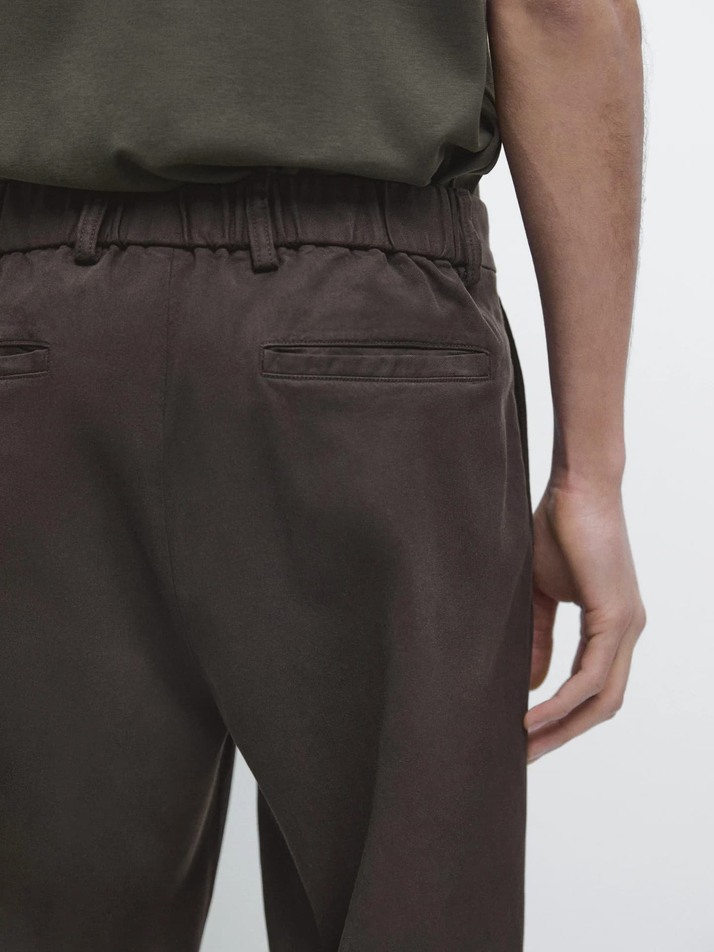 Джоггеры из смесового хлопка - фото 9