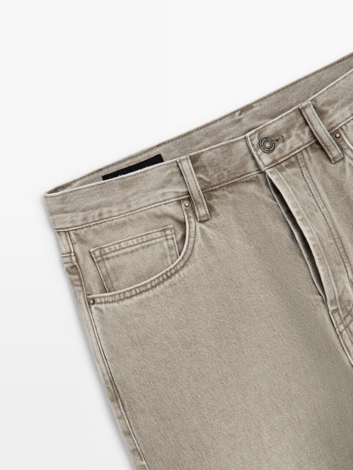 Джинсы прямого кроя - фото 13