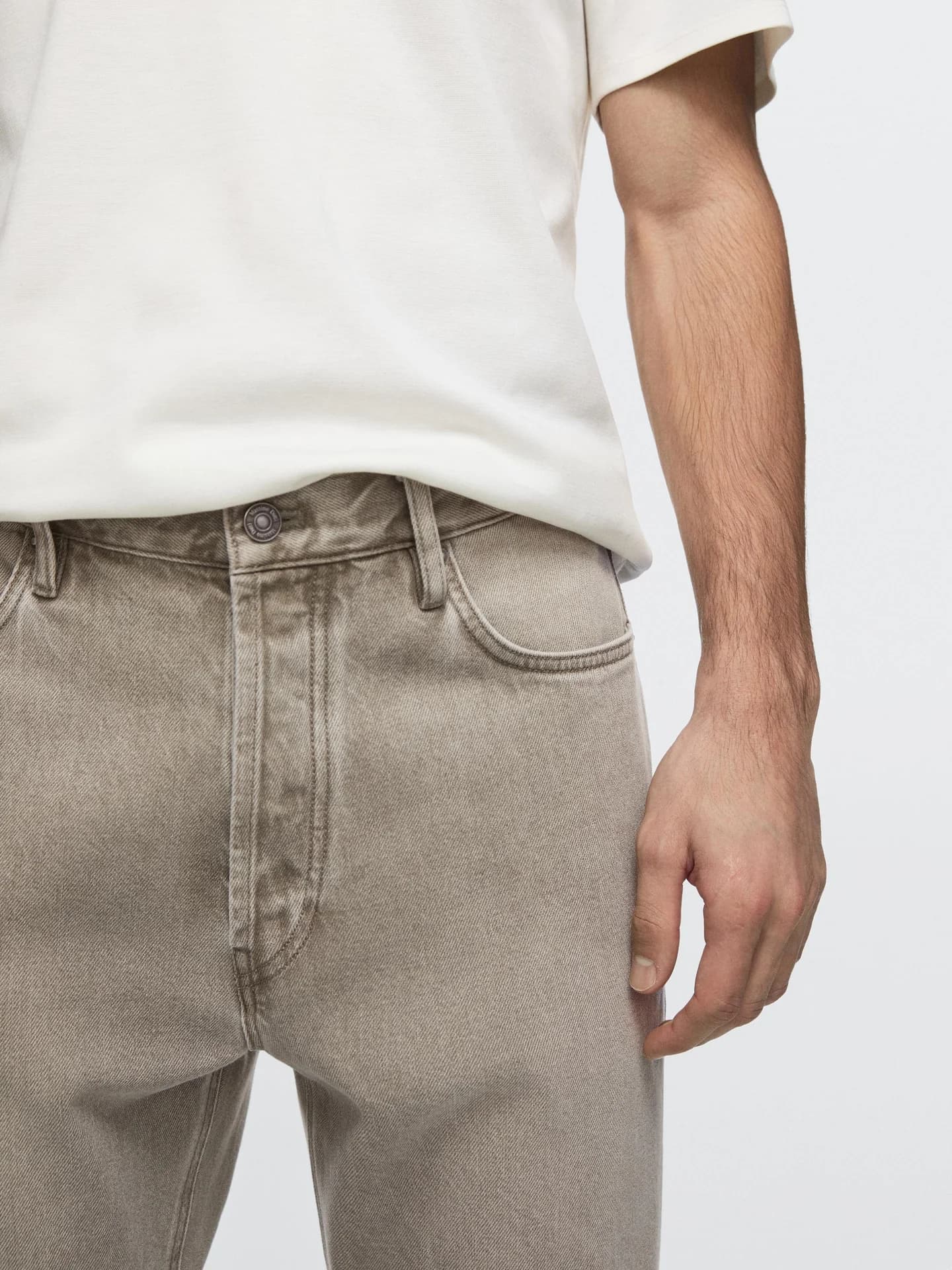 Джинсы прямого кроя - фото 15