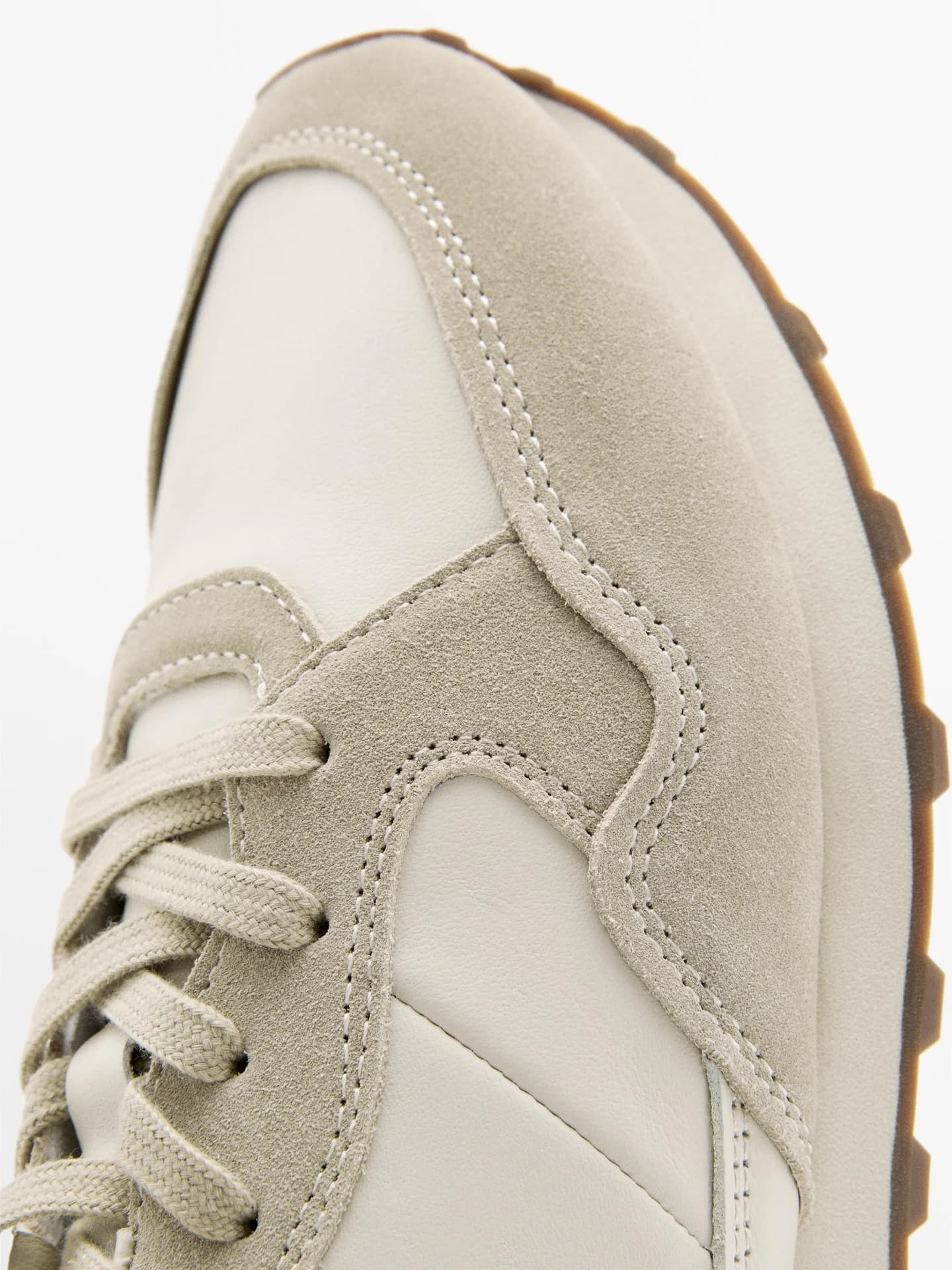 Спортивная обувь с контрастным задником. - фото 5