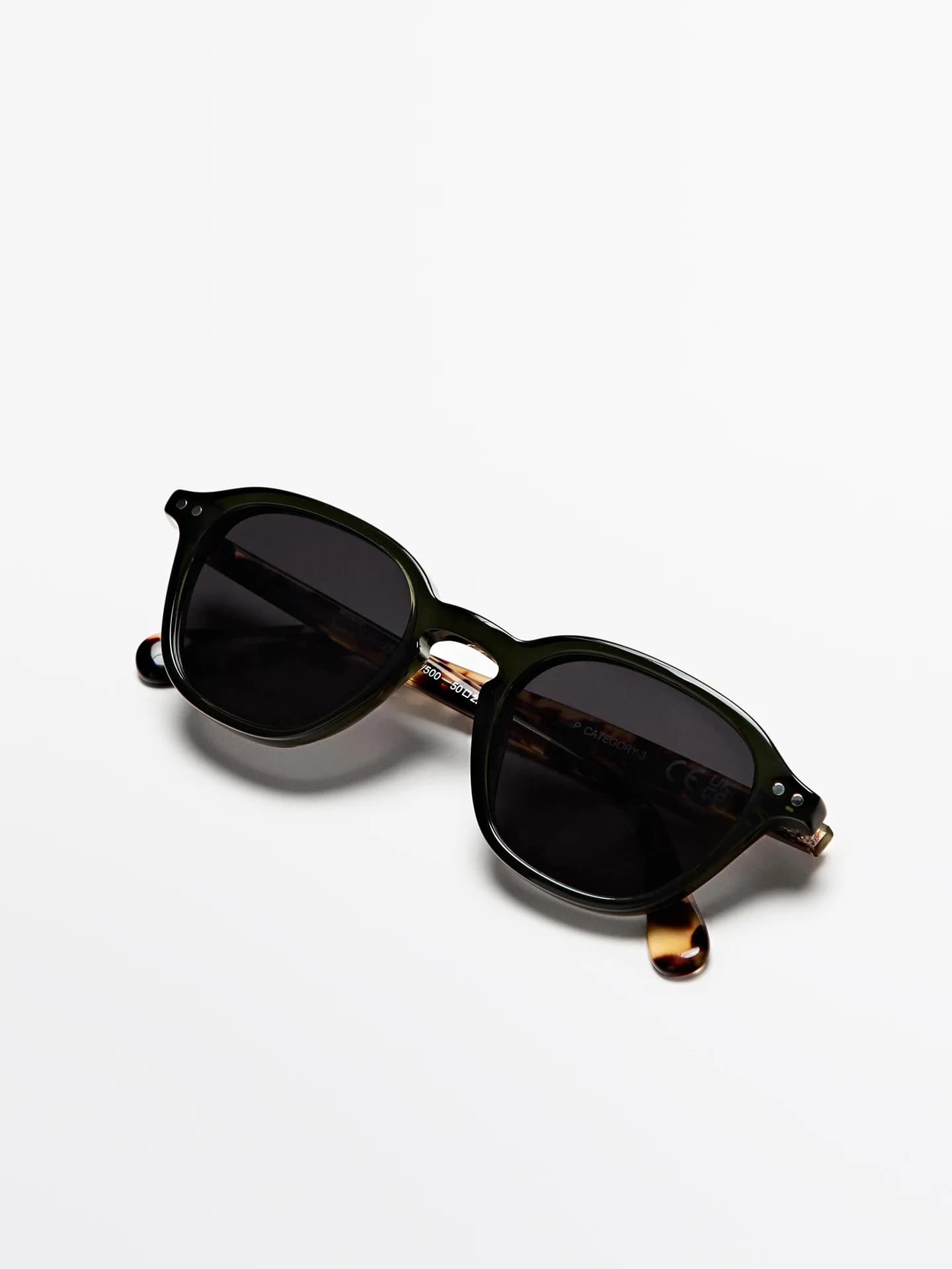 Круглые солнцезащитные очки - фото 11