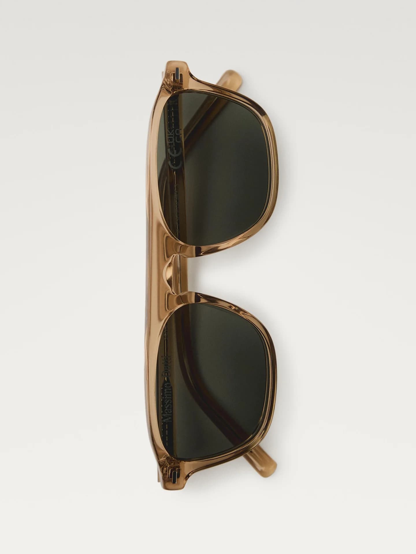 солнцезащитные очки в D-образной оправе - фото 10