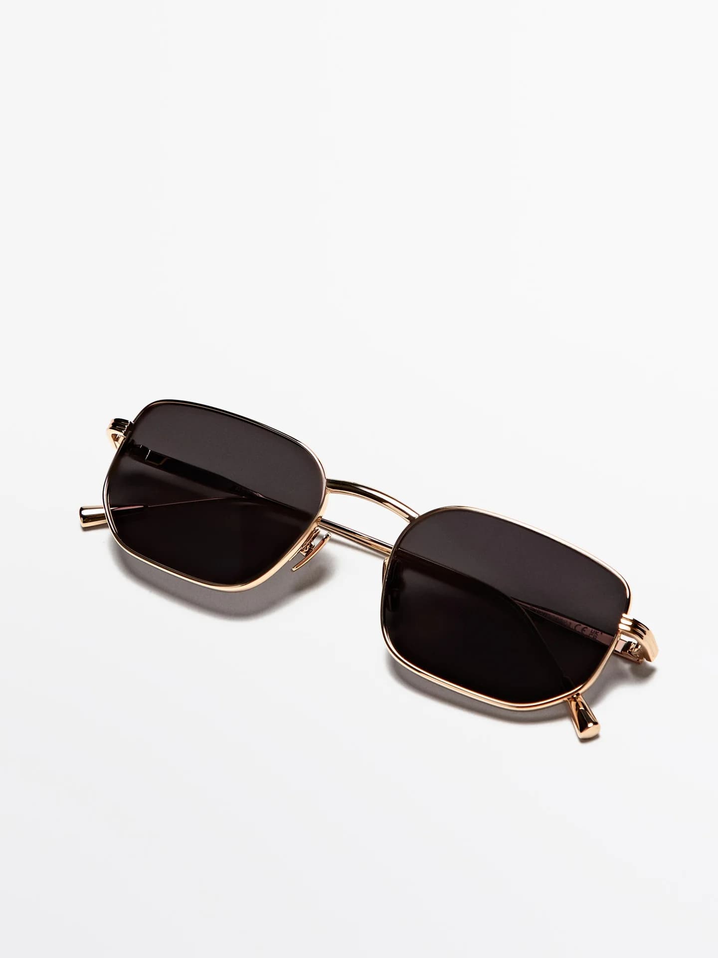 Квадратные металлические солнцезащитные очки - фото 7