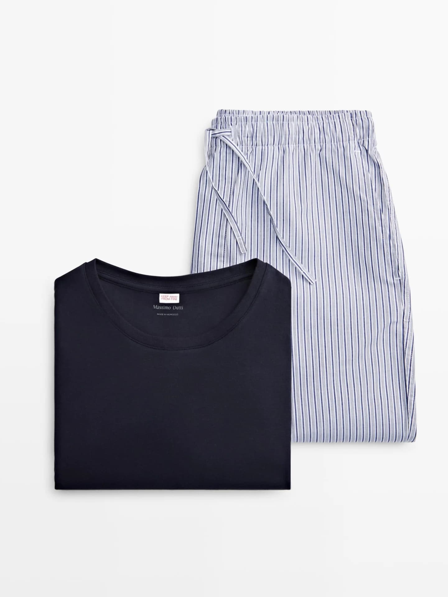 Пижамный топ с короткими рукавами и полосатые брюки. - фото 3