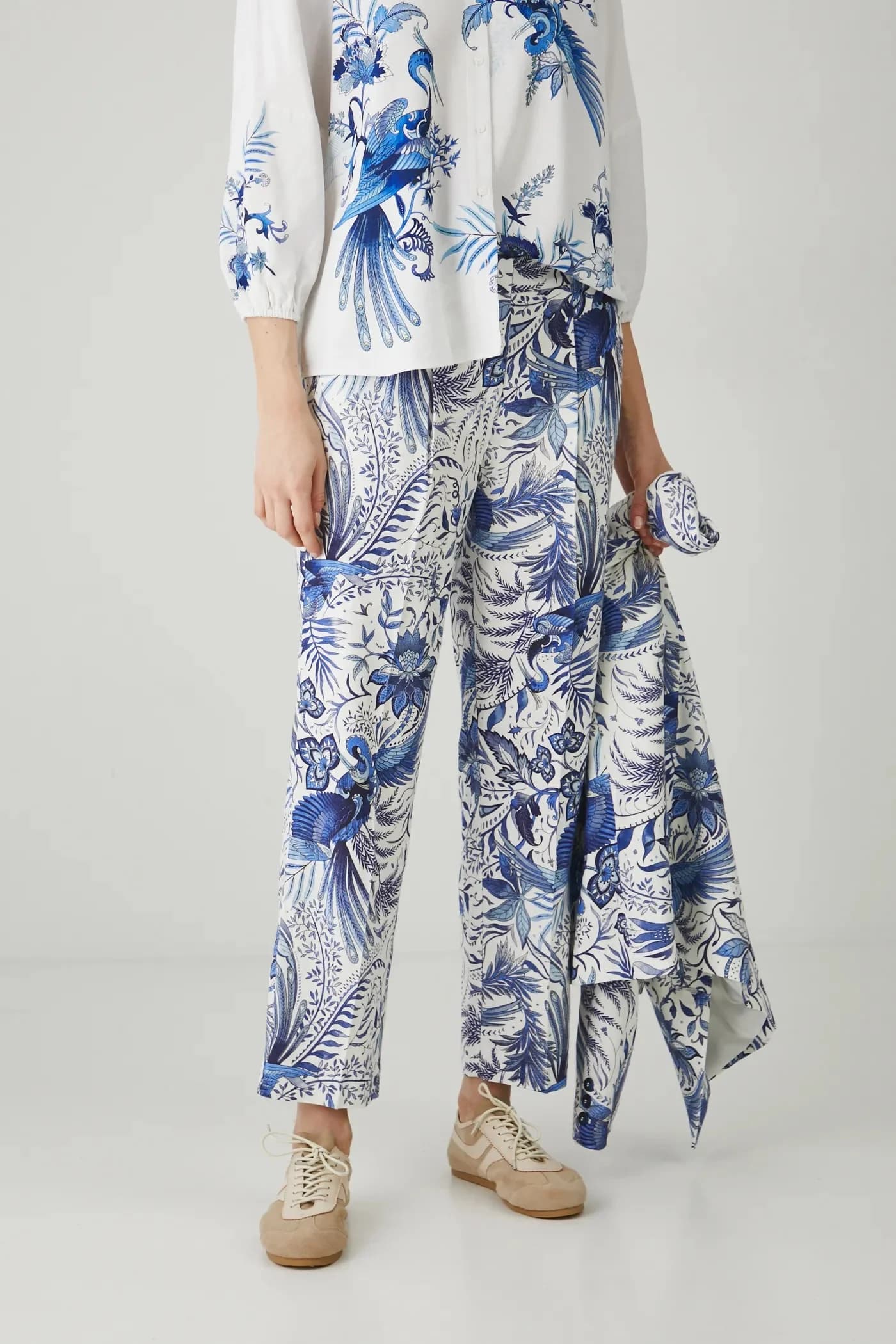 Брюки из смесового льна