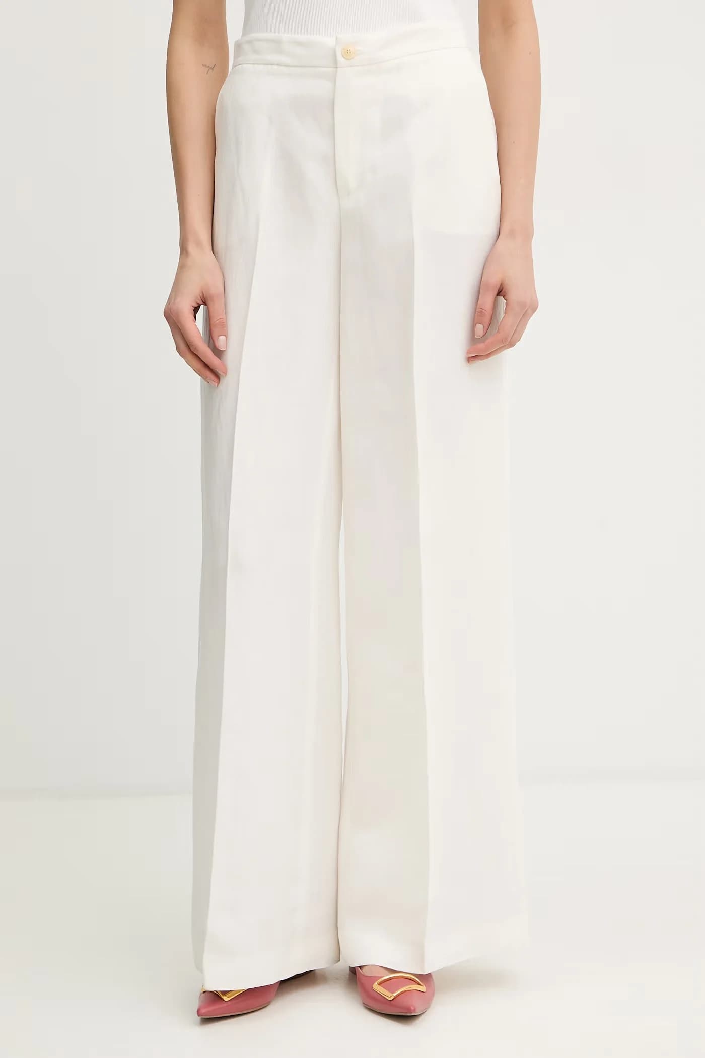 Брюки с льном