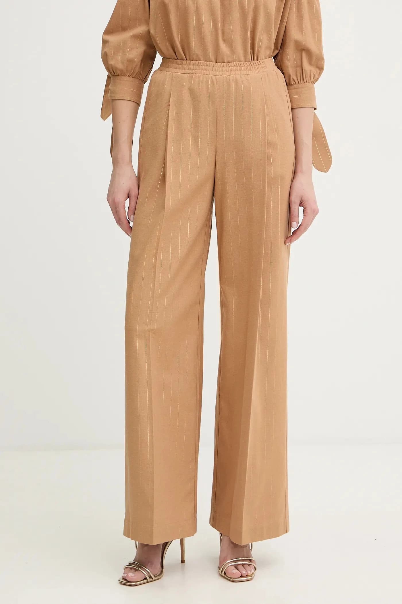 Брюки из смесового льна