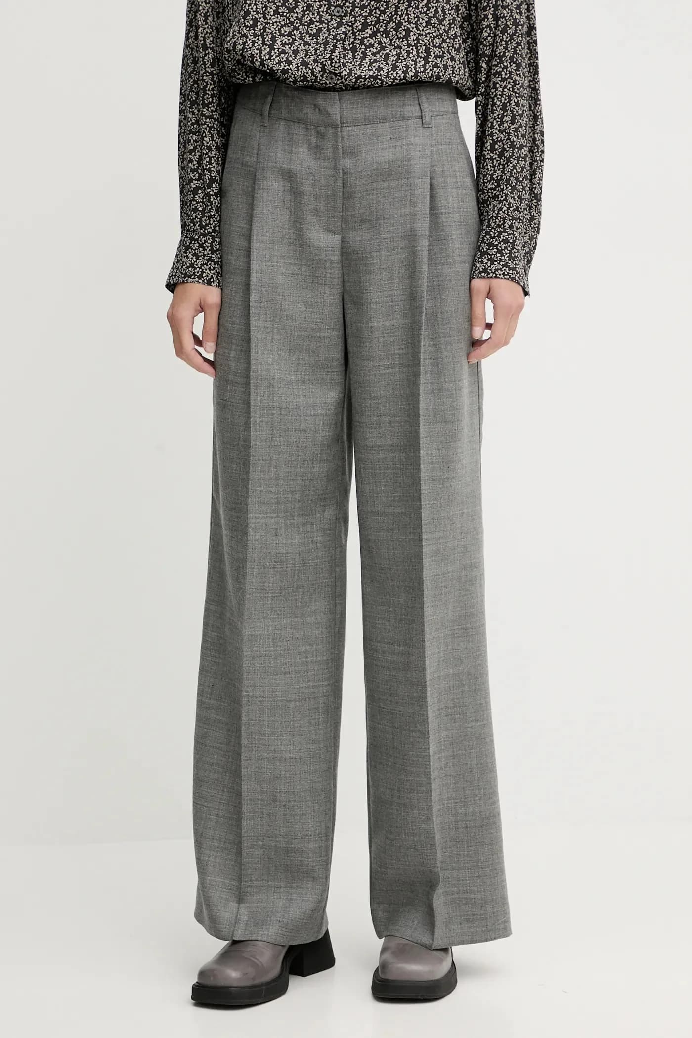 Шерстяные брюки