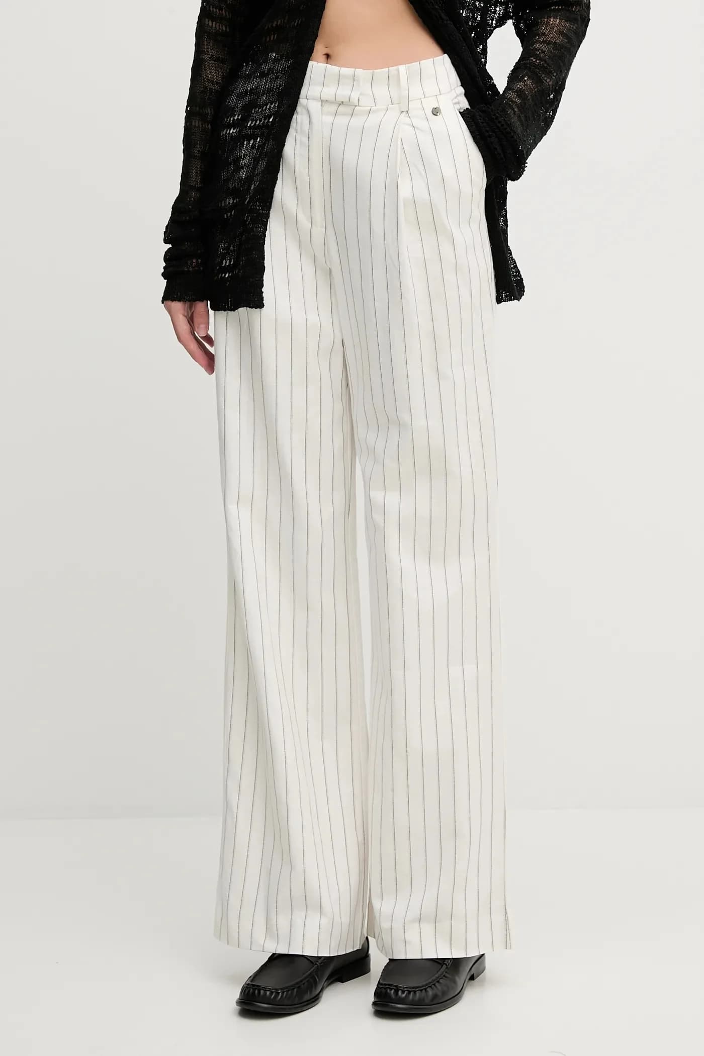 Брюки из смесового льна