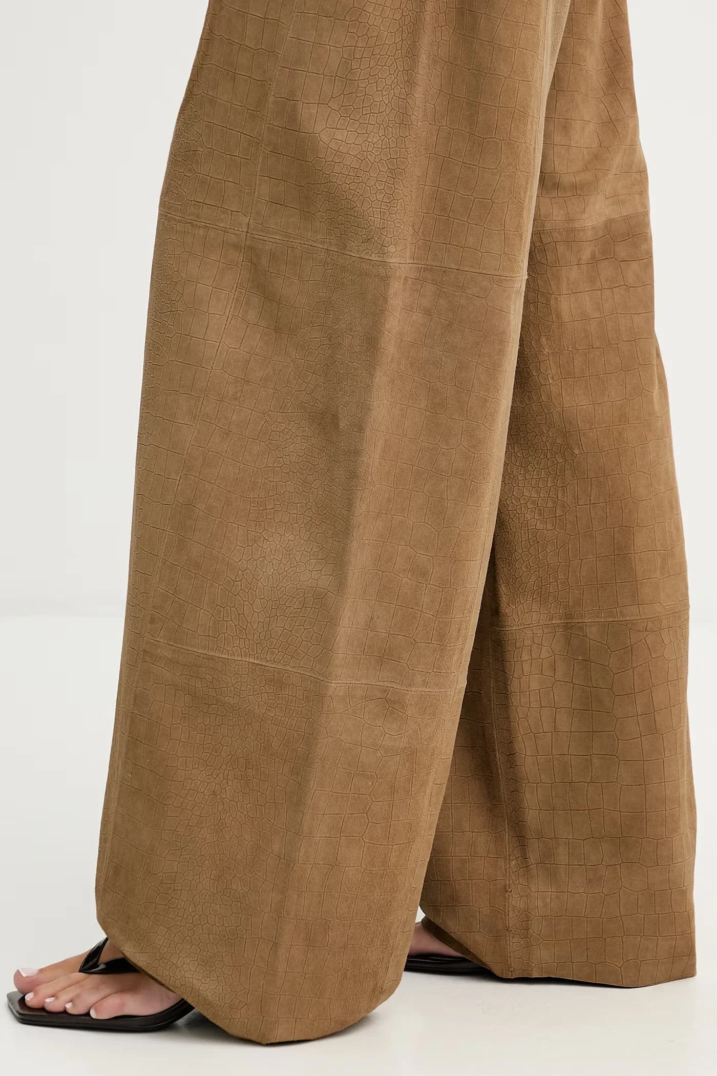 Женские кожаные широкие брюки - фото 5