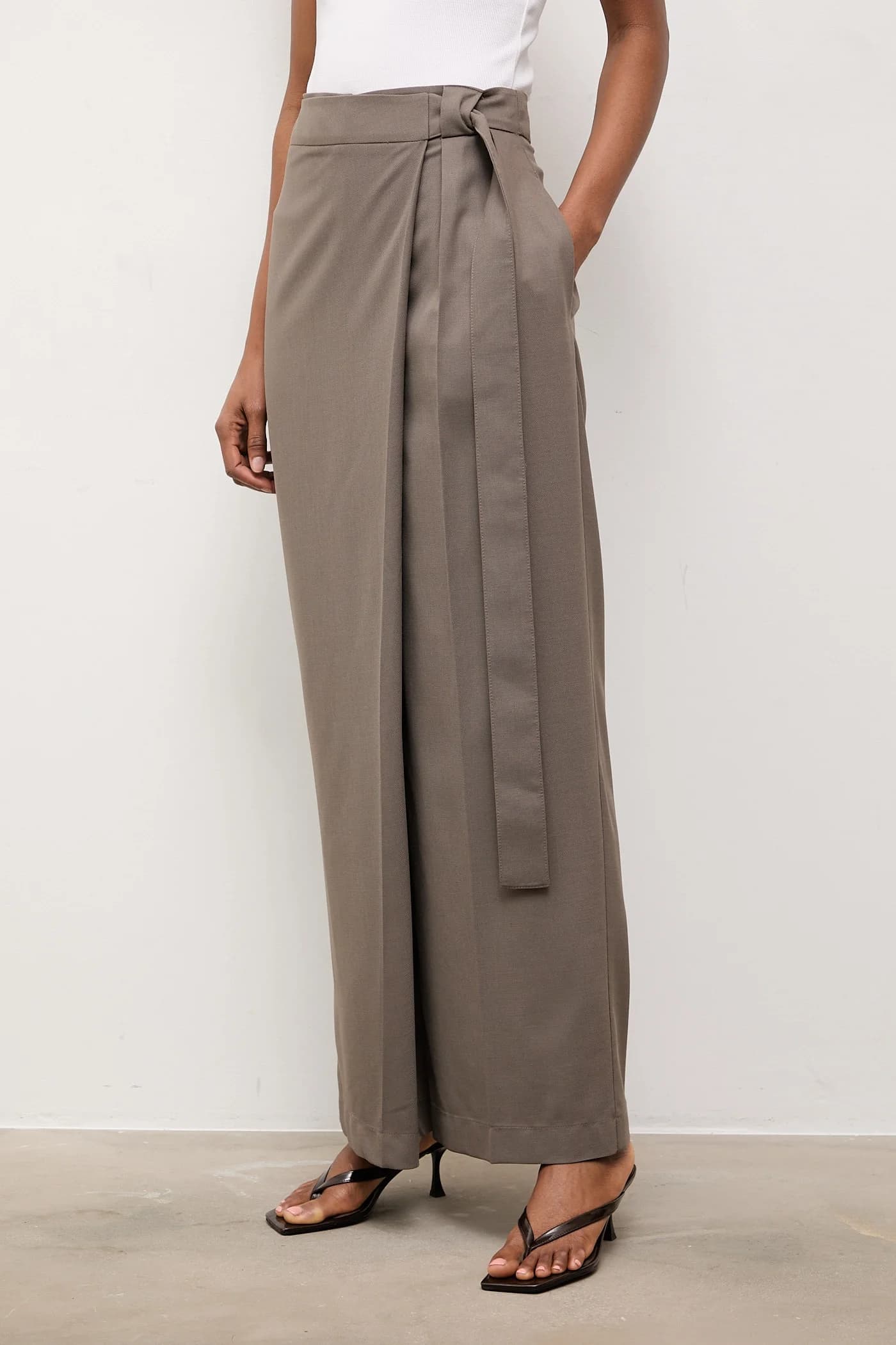 Женские брюки