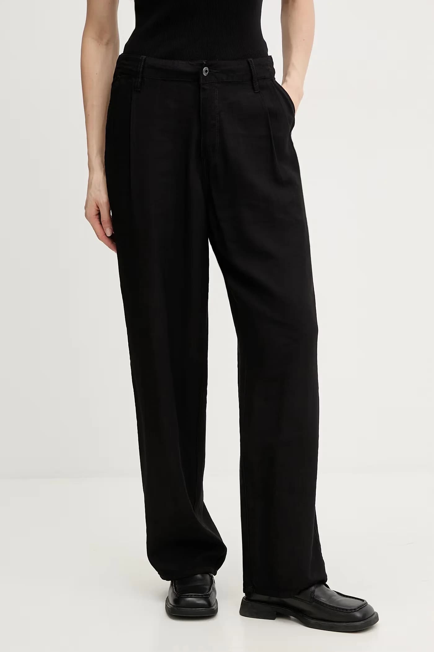 Женские вискозные брюки-чиносы со складками