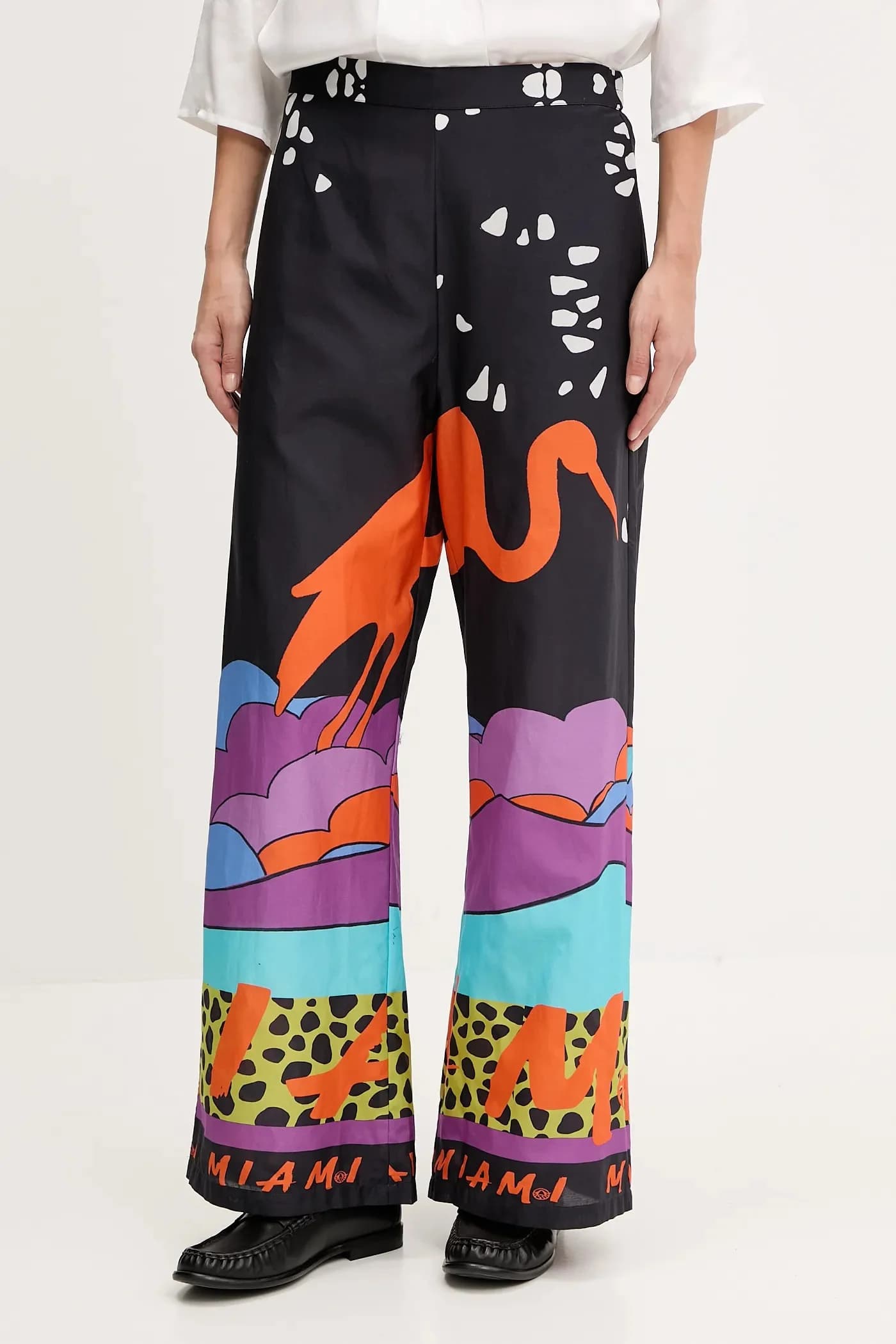 Брюки с оттенком шелка